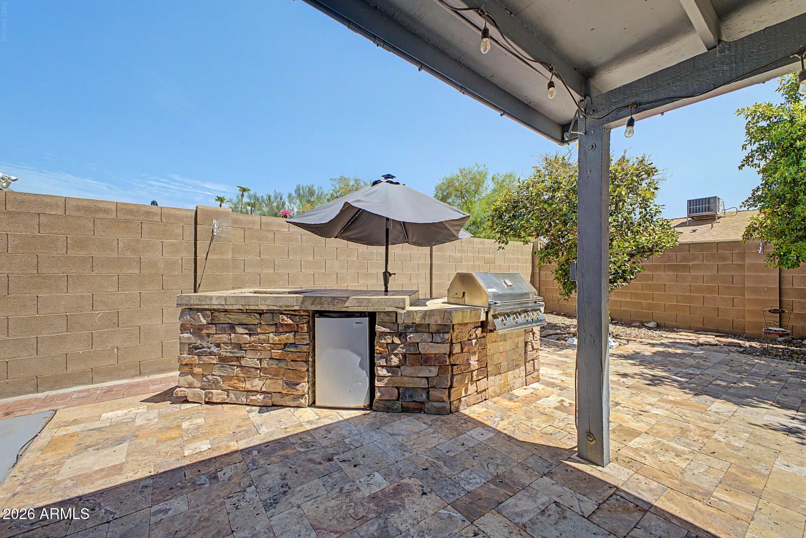635 W LOS LAGOS VISTA Avenue, Mesa, AZ 85210 — photo 11 of 51