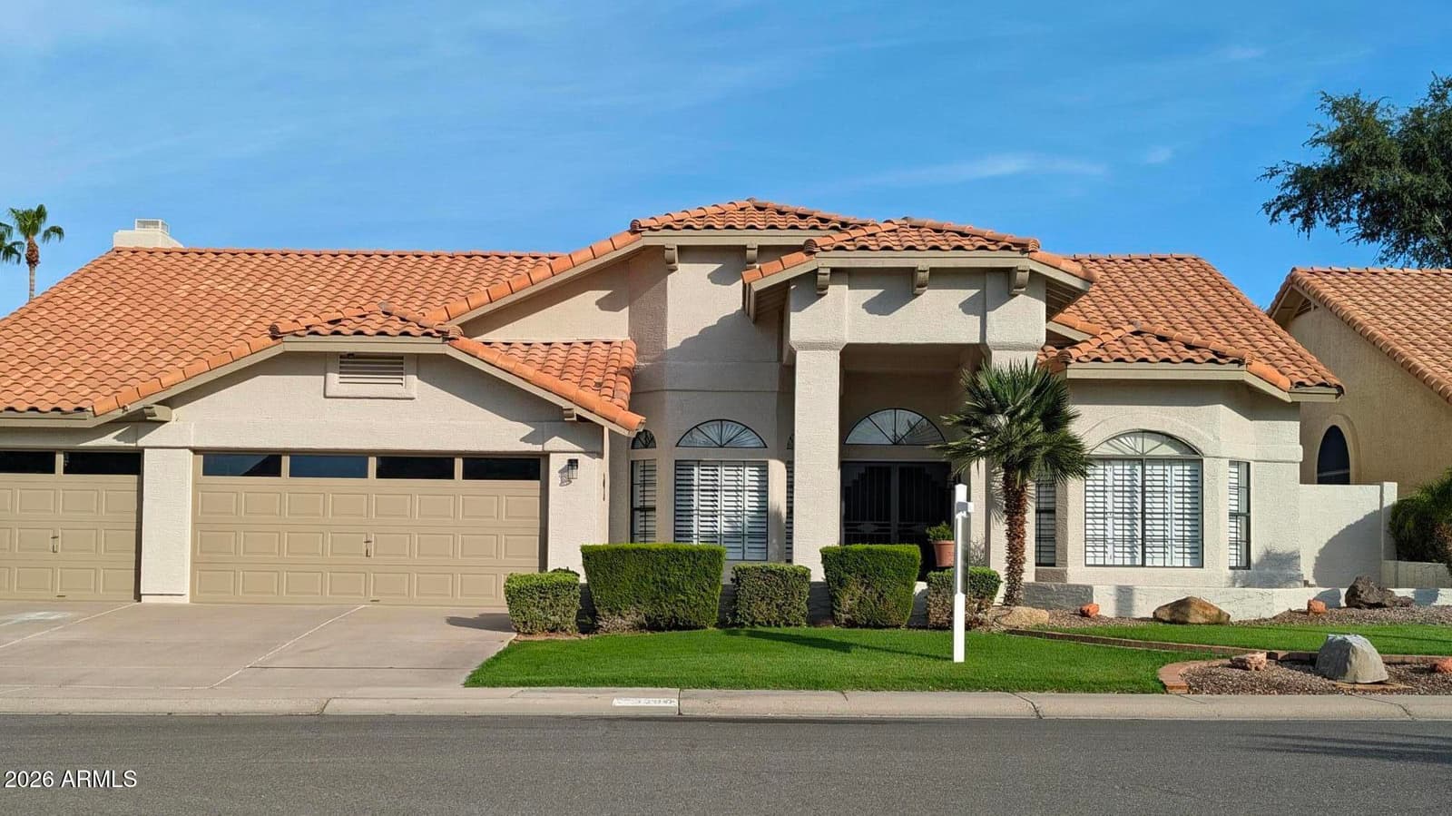3360 S OLEANDER Drive, Chandler, AZ 85248 — photo 2 of 34