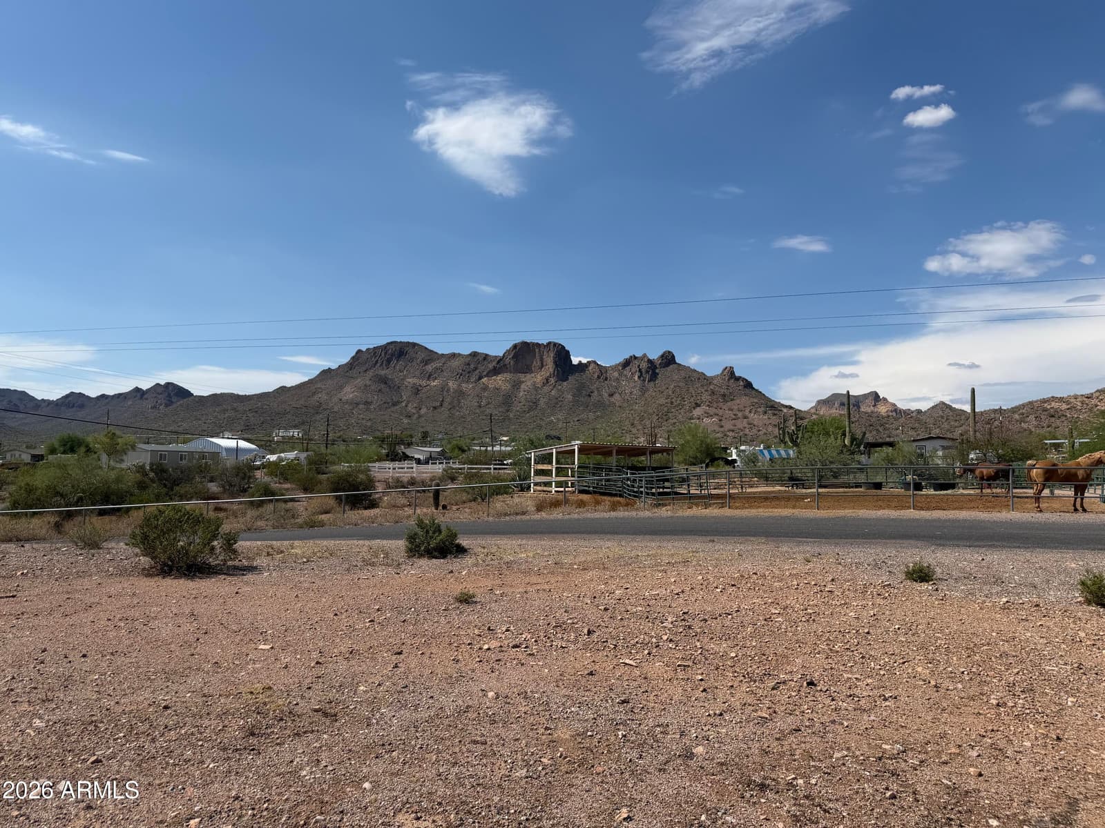 735 W FRONTIER Street, Apache Junction, AZ 85120 — photo 3 of 17