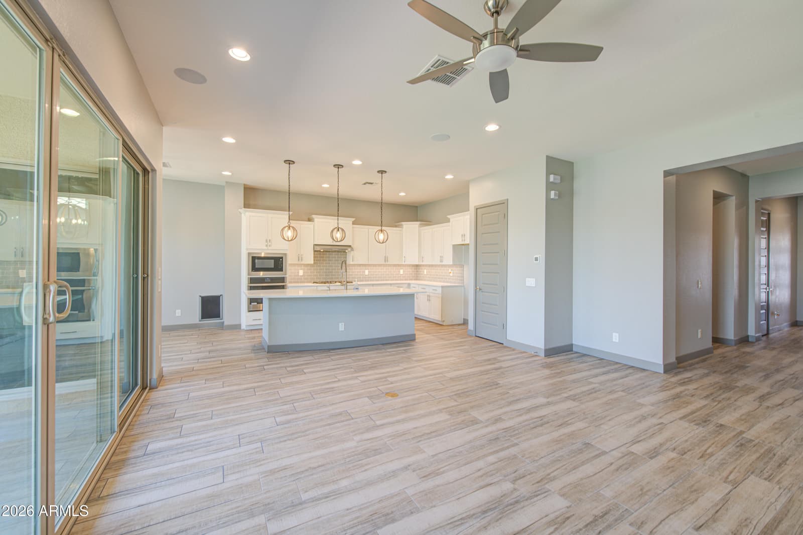 1348 W ALPINE TREE Avenue, San Tan Valley, AZ 85140 — photo 7 of 75