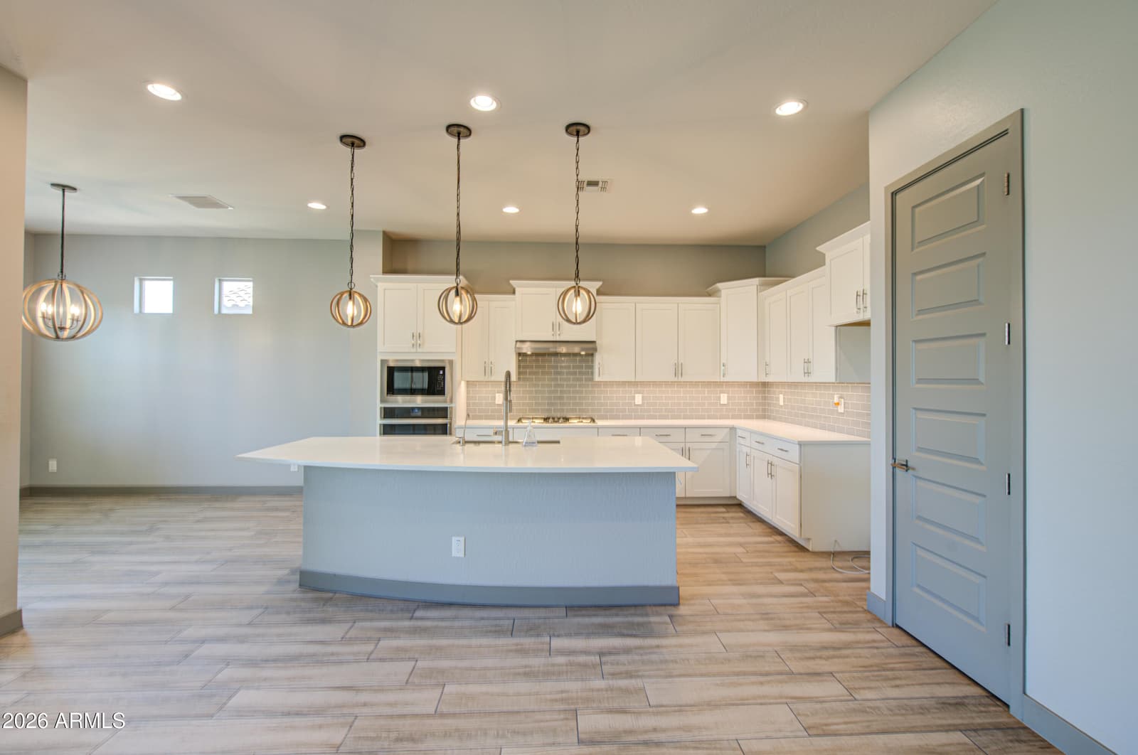 1348 W ALPINE TREE Avenue, San Tan Valley, AZ 85140 — photo 9 of 75