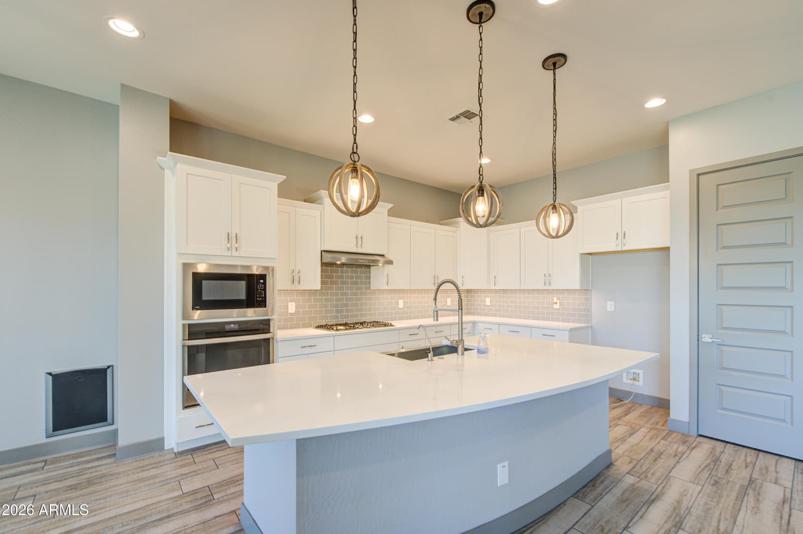 1348 W ALPINE TREE Avenue, San Tan Valley, AZ 85140 — photo 14 of 75