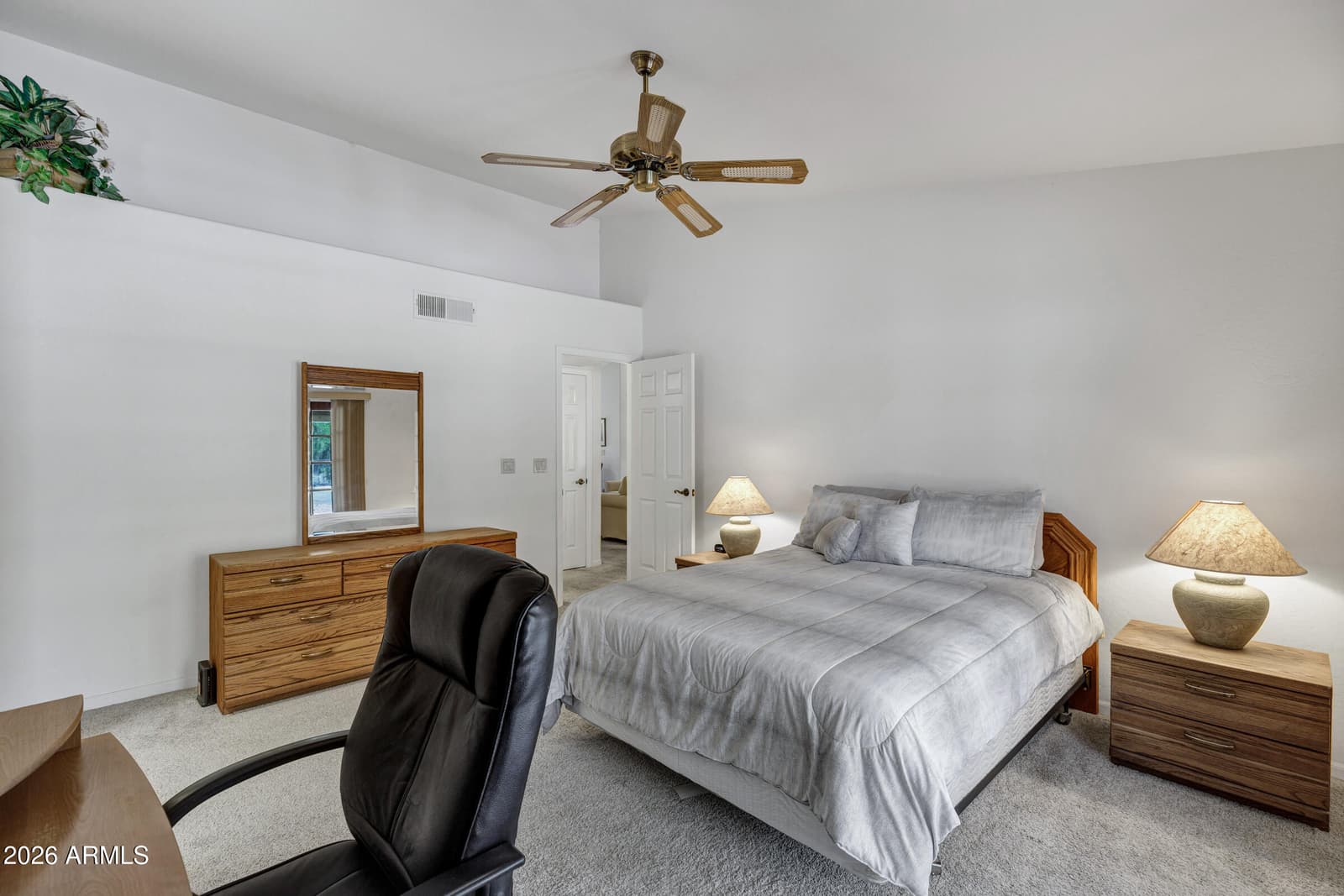 16220 N ASPEN Drive, Fountain Hills, AZ 85268 — photo 17 of 38