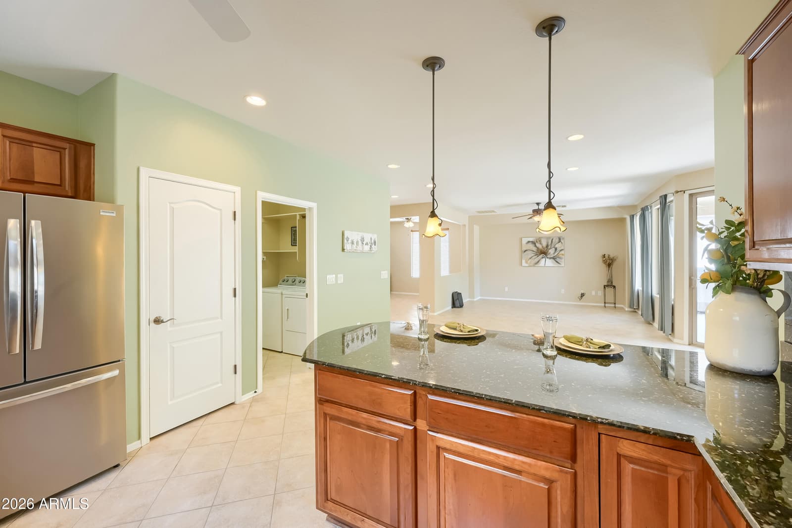 5467 S ALMOND Drive, Gilbert, AZ 85298 — photo 10 of 28