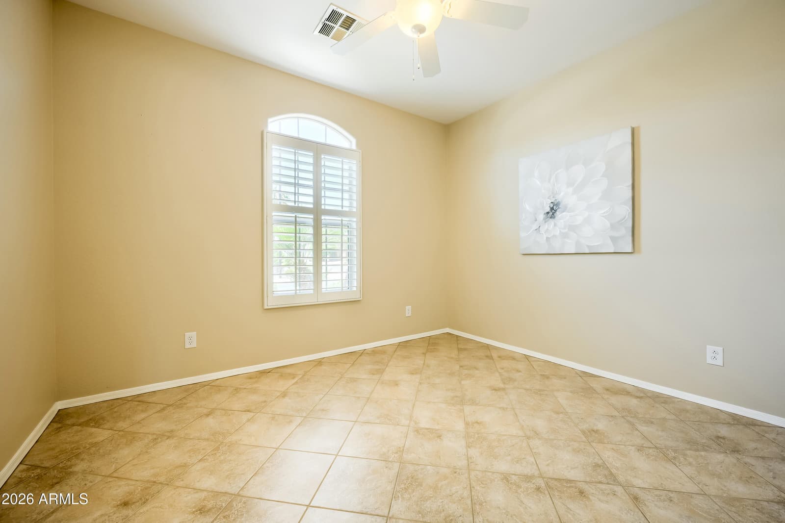 5467 S ALMOND Drive, Gilbert, AZ 85298 — photo 17 of 28