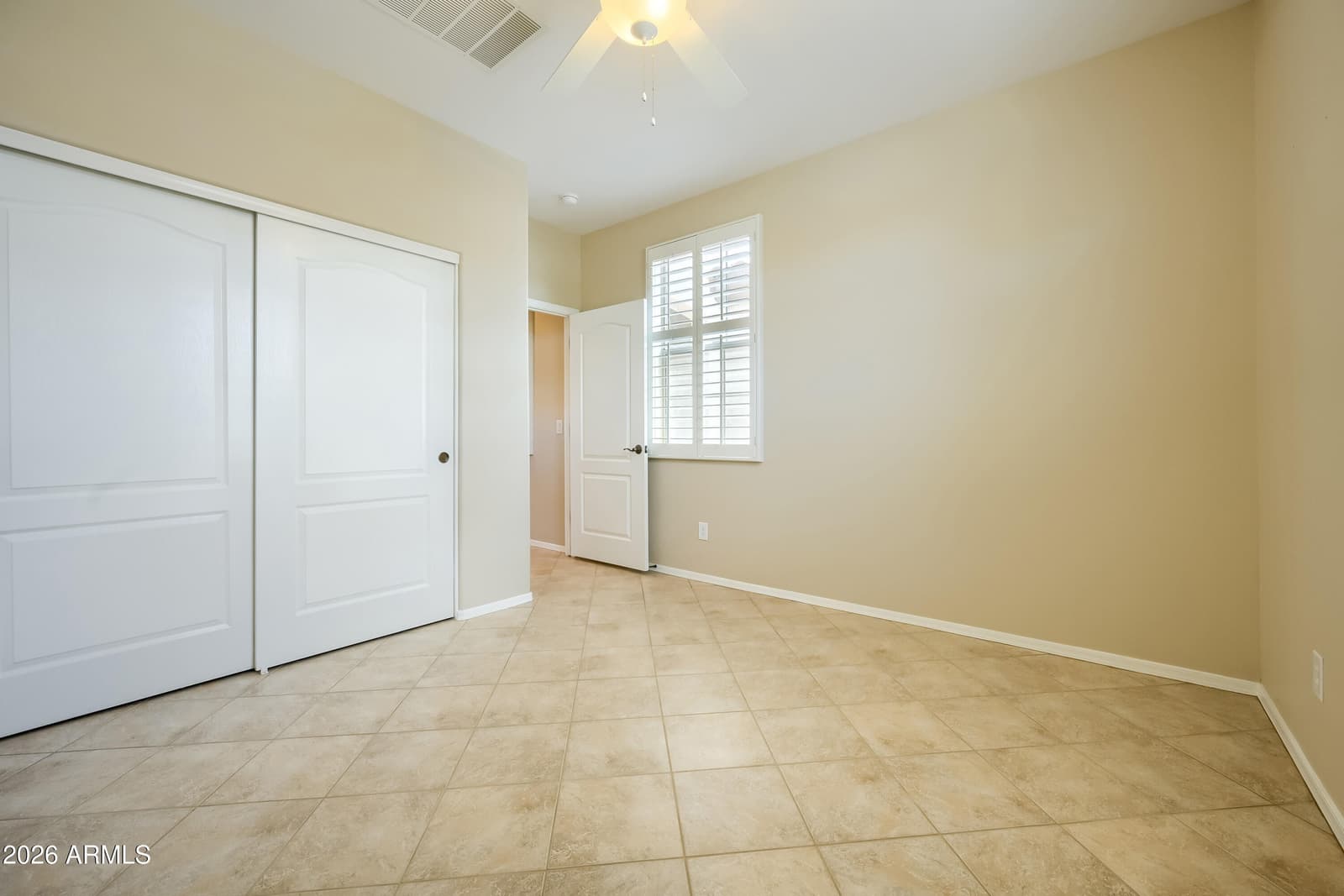5467 S ALMOND Drive, Gilbert, AZ 85298 — photo 18 of 28