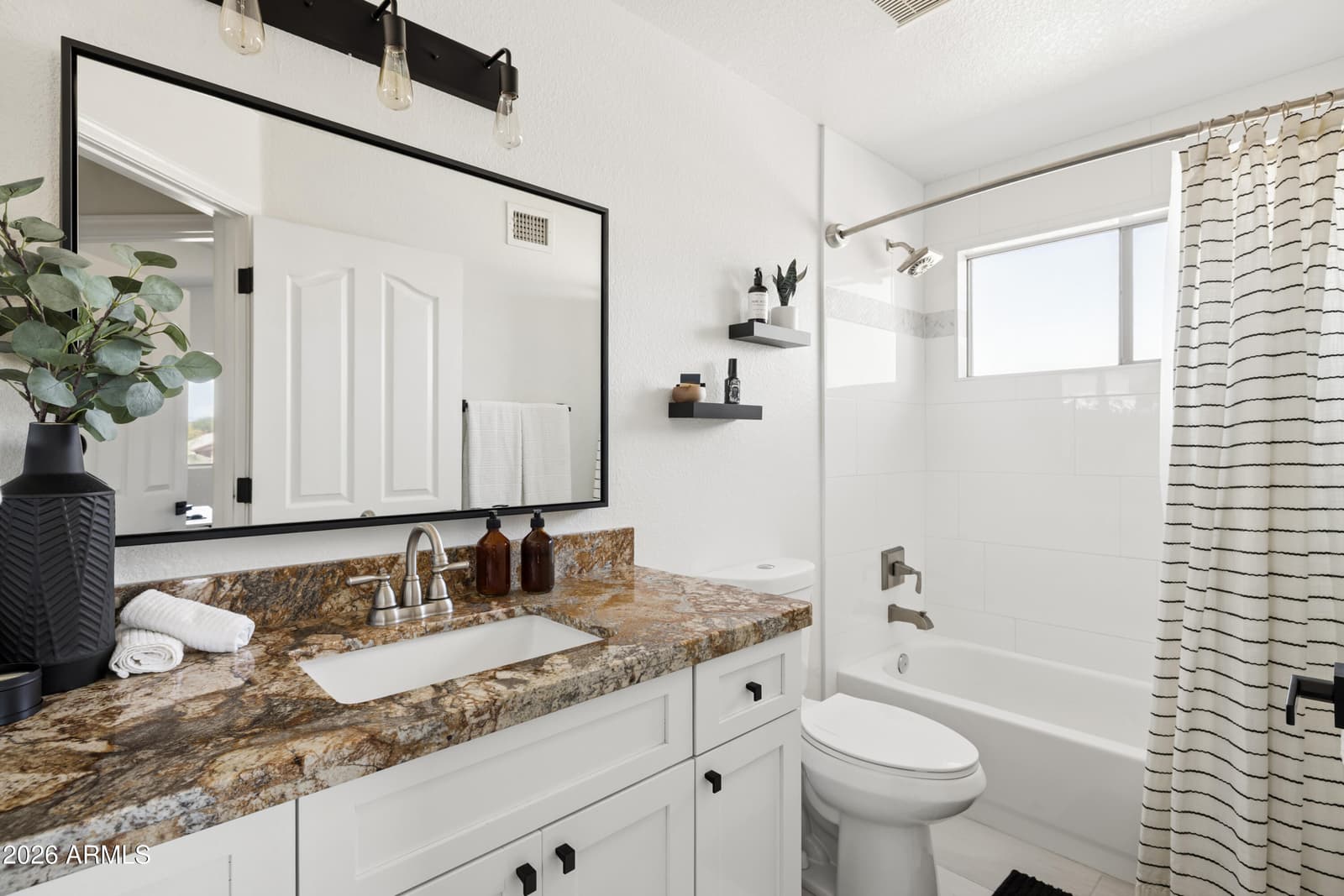 4323 E LONE CACTUS Drive, Phoenix, AZ 85050 — photo 25 of 35