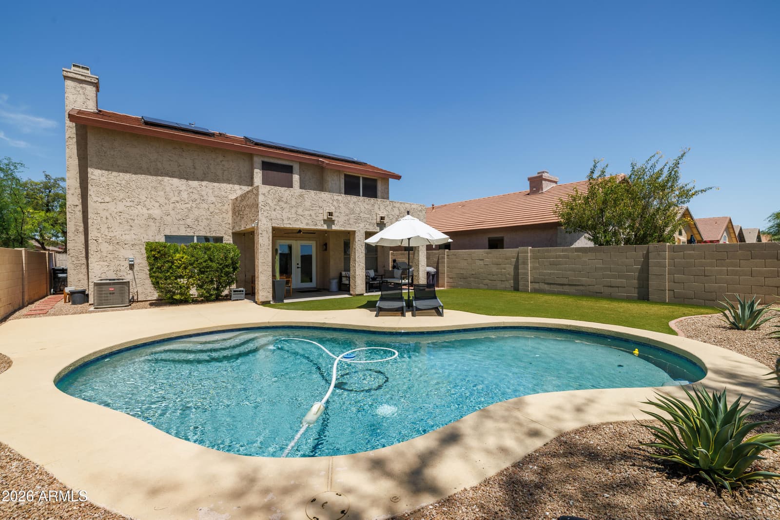 4323 E LONE CACTUS Drive, Phoenix, AZ 85050 — photo 27 of 35