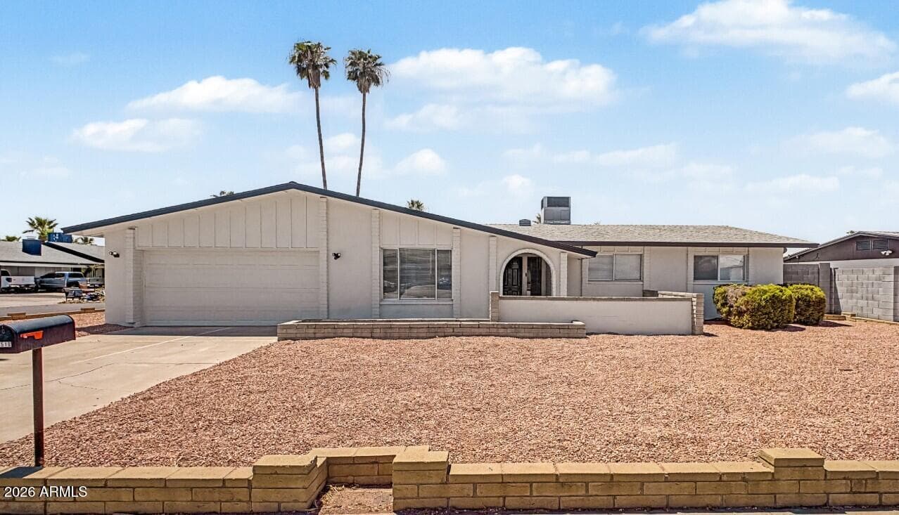 4519 W Paradise Drive, Glendale, AZ 85304 — photo 1 of 34