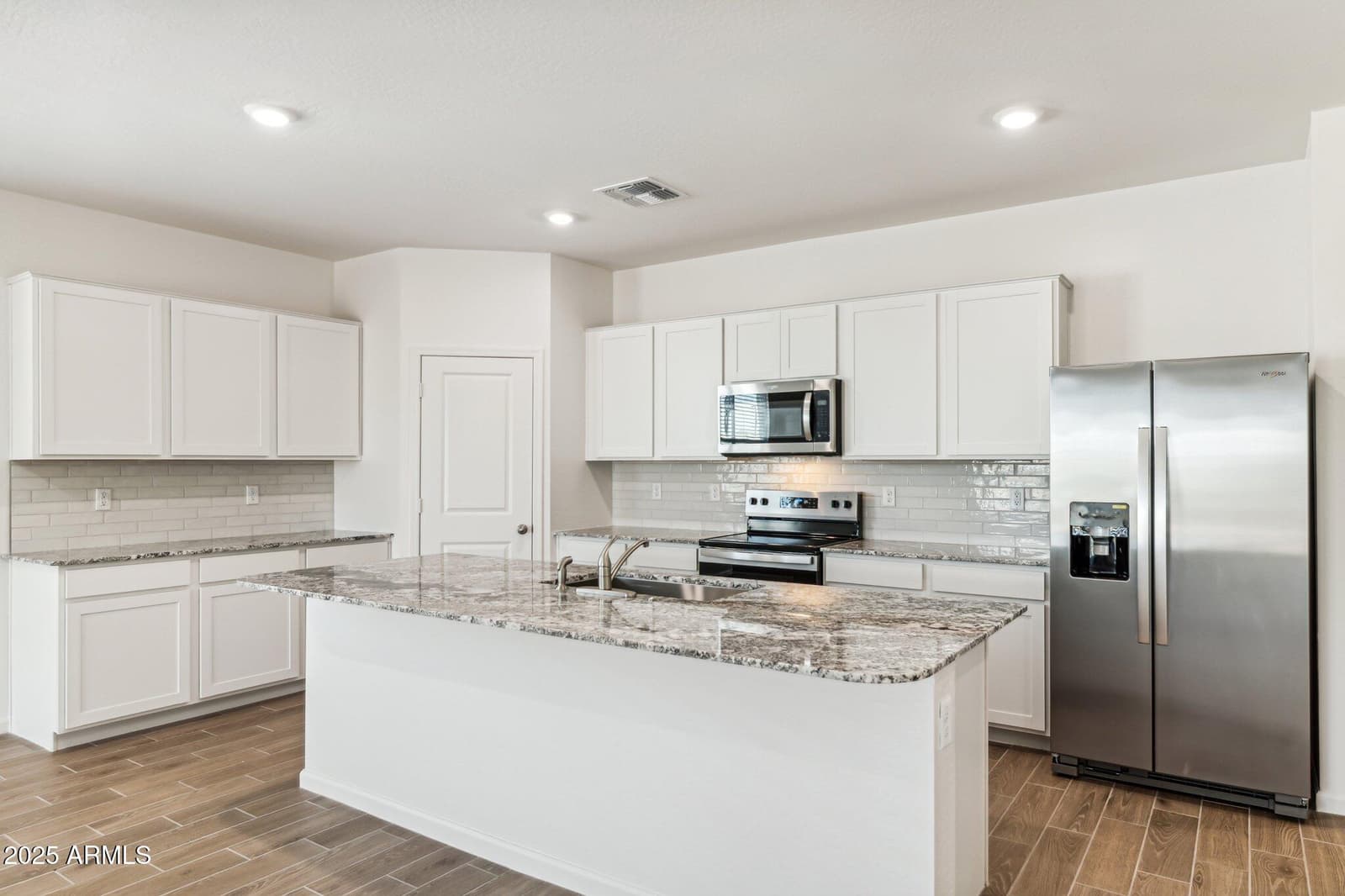 5464 S 254TH Glen, Buckeye, AZ 85326 — photo 3 of 12