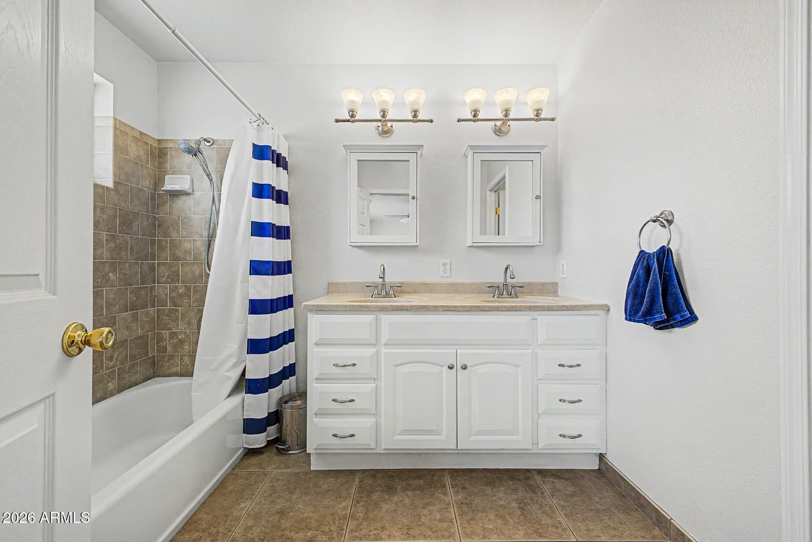 1664 W KEATING Avenue, Mesa, AZ 85202 — photo 26 of 43