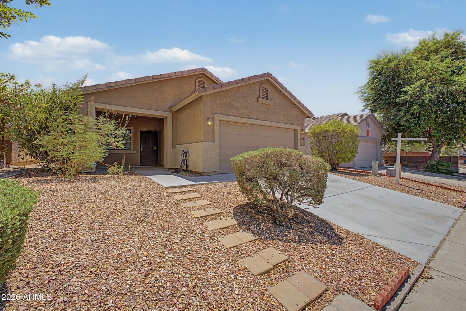 823 W LYDIA Lane, Phoenix, AZ 85041 — photo 3 of 27