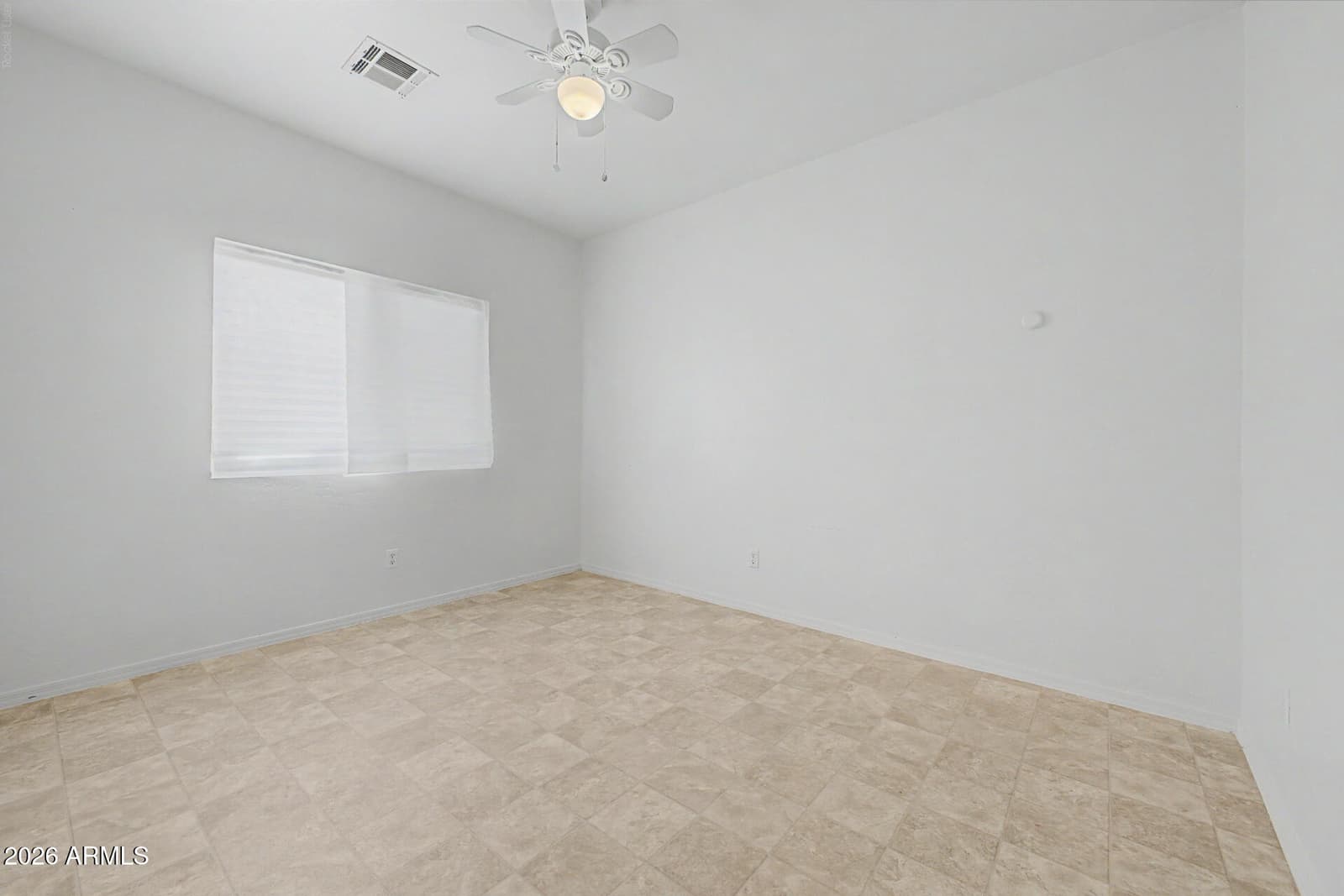 823 W LYDIA Lane, Phoenix, AZ 85041 — photo 25 of 27