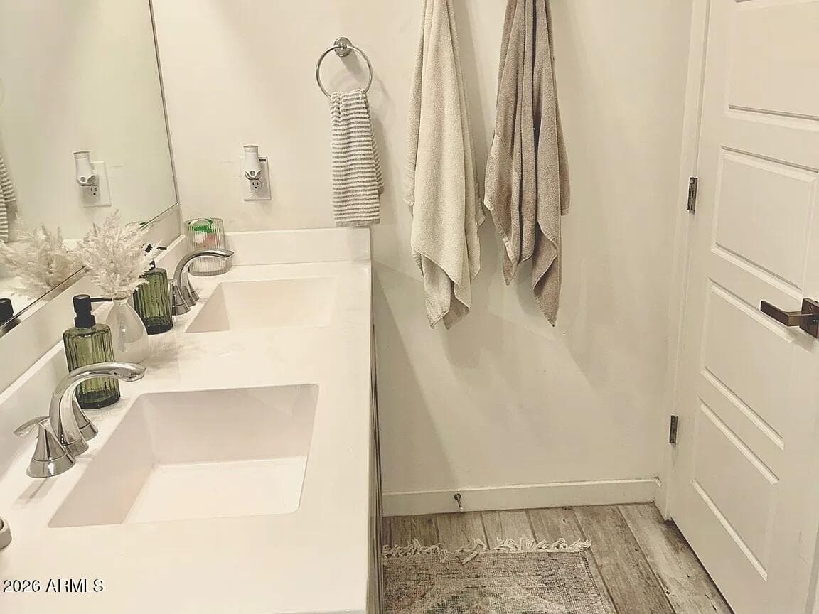 2764 E SEQUOIA Drive, Phoenix, AZ 85050 — photo 14 of 23