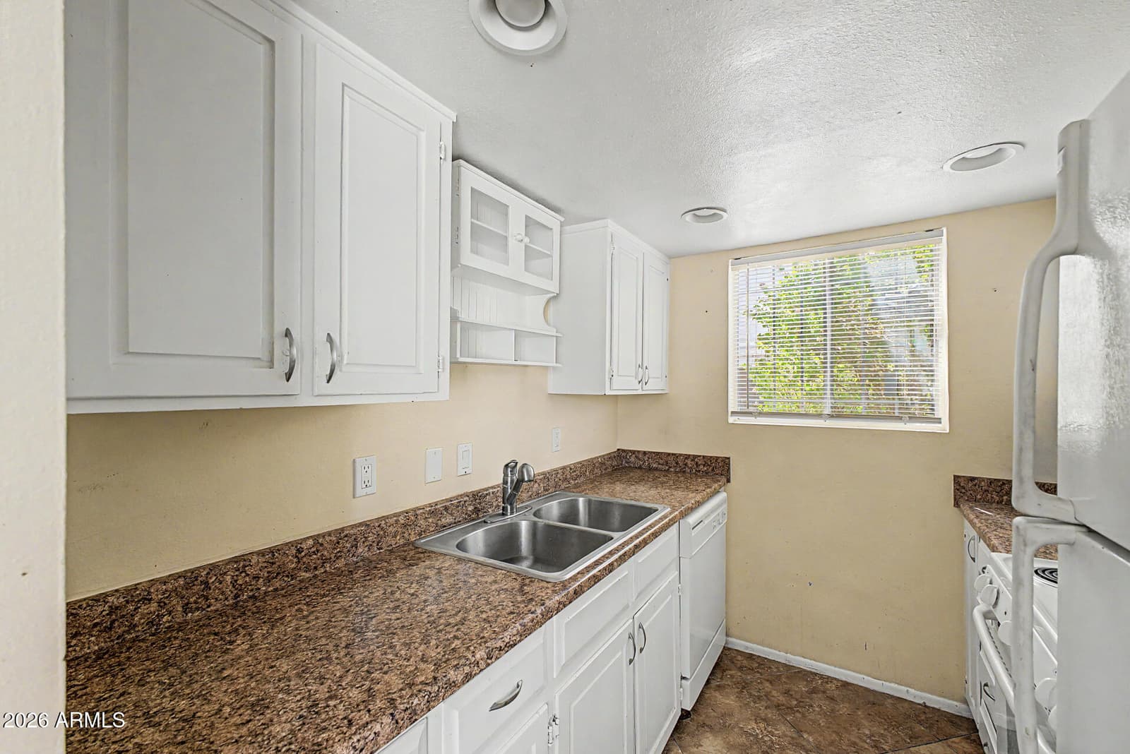 7126 N 19TH Avenue 205, Phoenix, AZ 85021 — photo 14 of 28