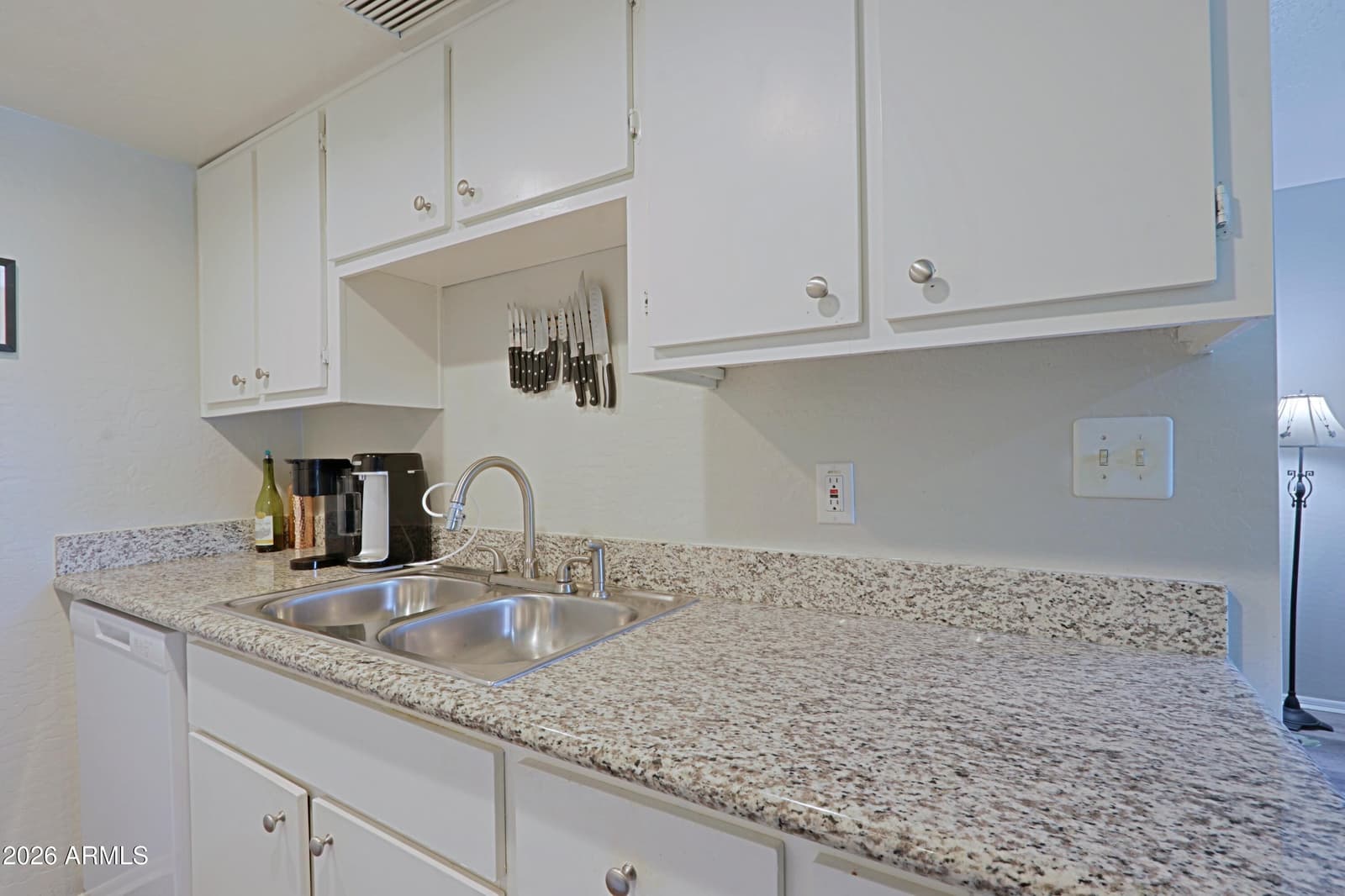 7502 E CAREFREE Drive 104, Carefree, AZ 85377 — photo 11 of 21