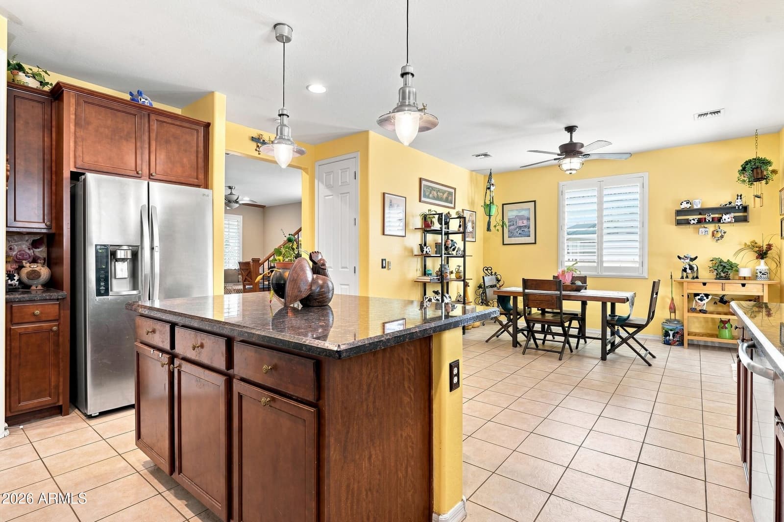 2905 E MEADOWVIEW Drive, Gilbert, AZ 85298 — photo 11 of 49