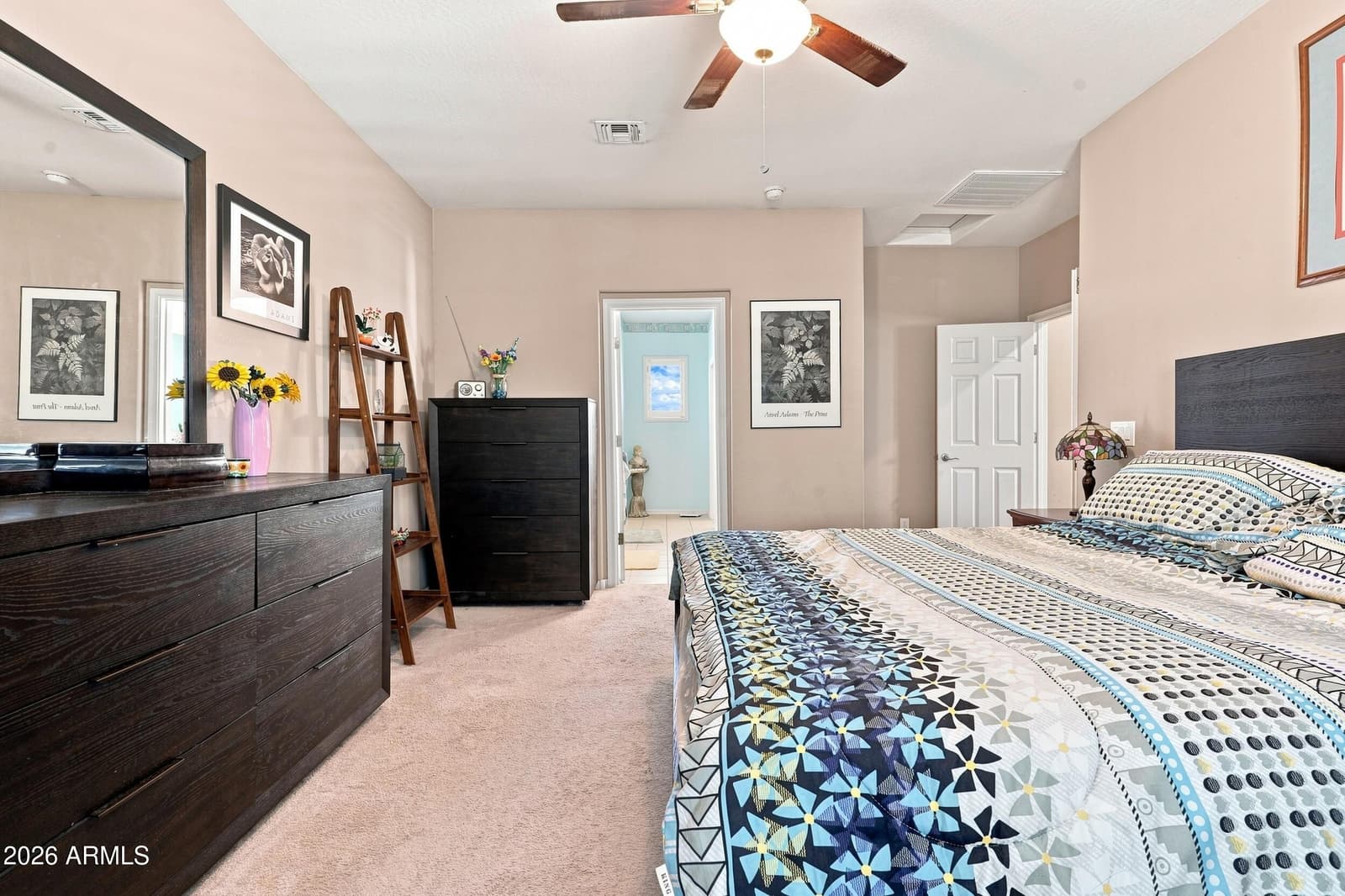 2905 E MEADOWVIEW Drive, Gilbert, AZ 85298 — photo 24 of 49