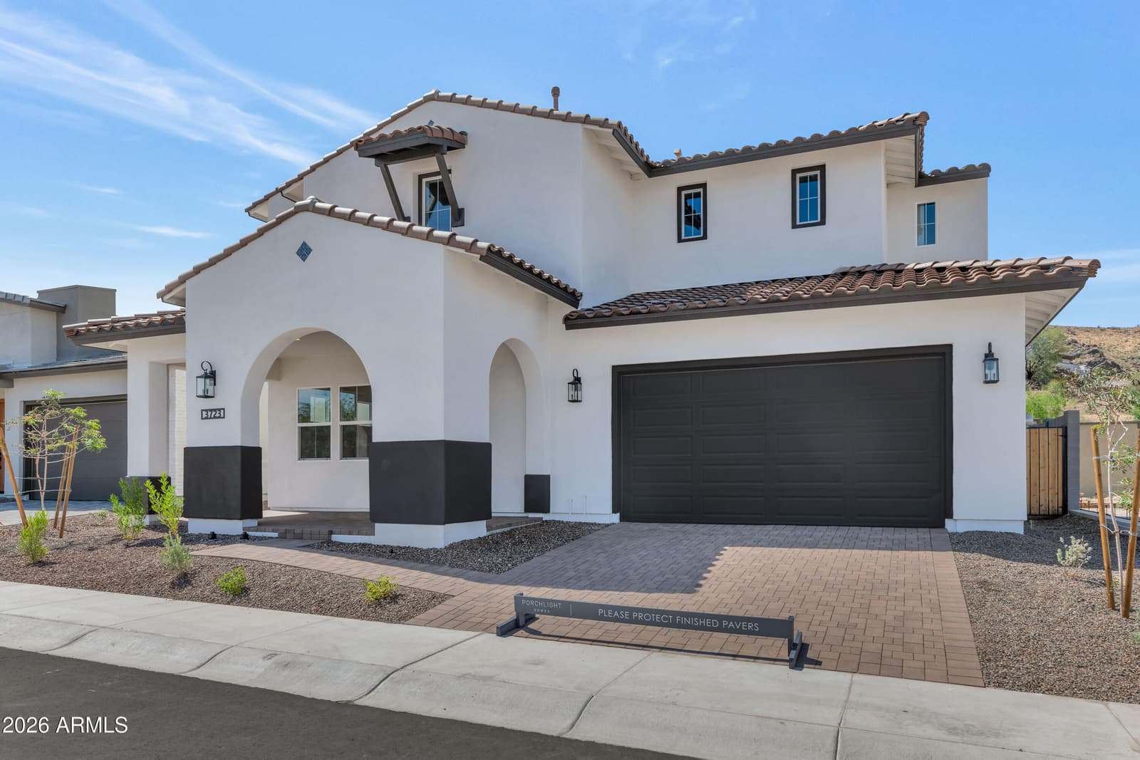 3723 E FAWN Drive, Phoenix, AZ 85042 — photo 2 of 33