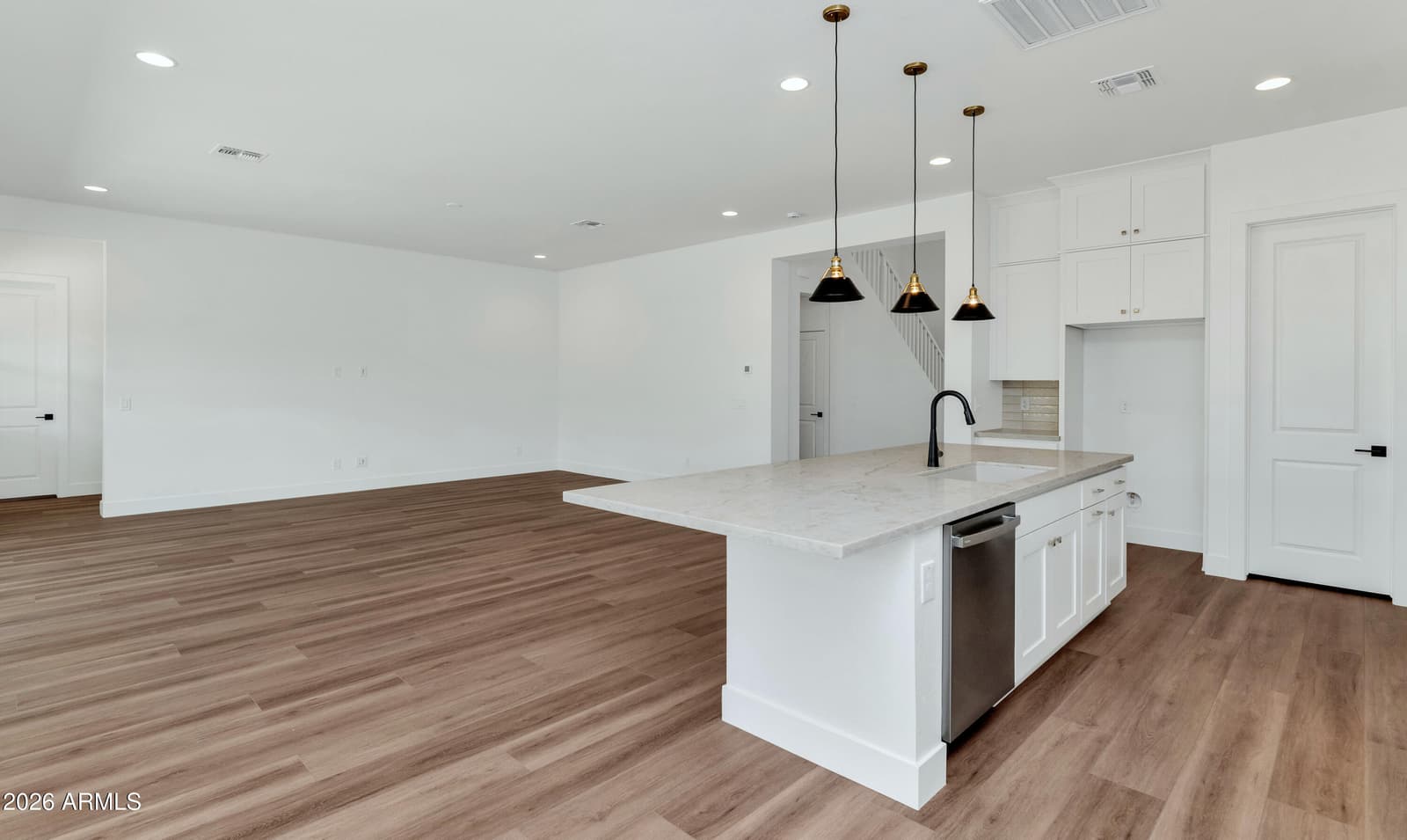 3723 E FAWN Drive, Phoenix, AZ 85042 — photo 14 of 33