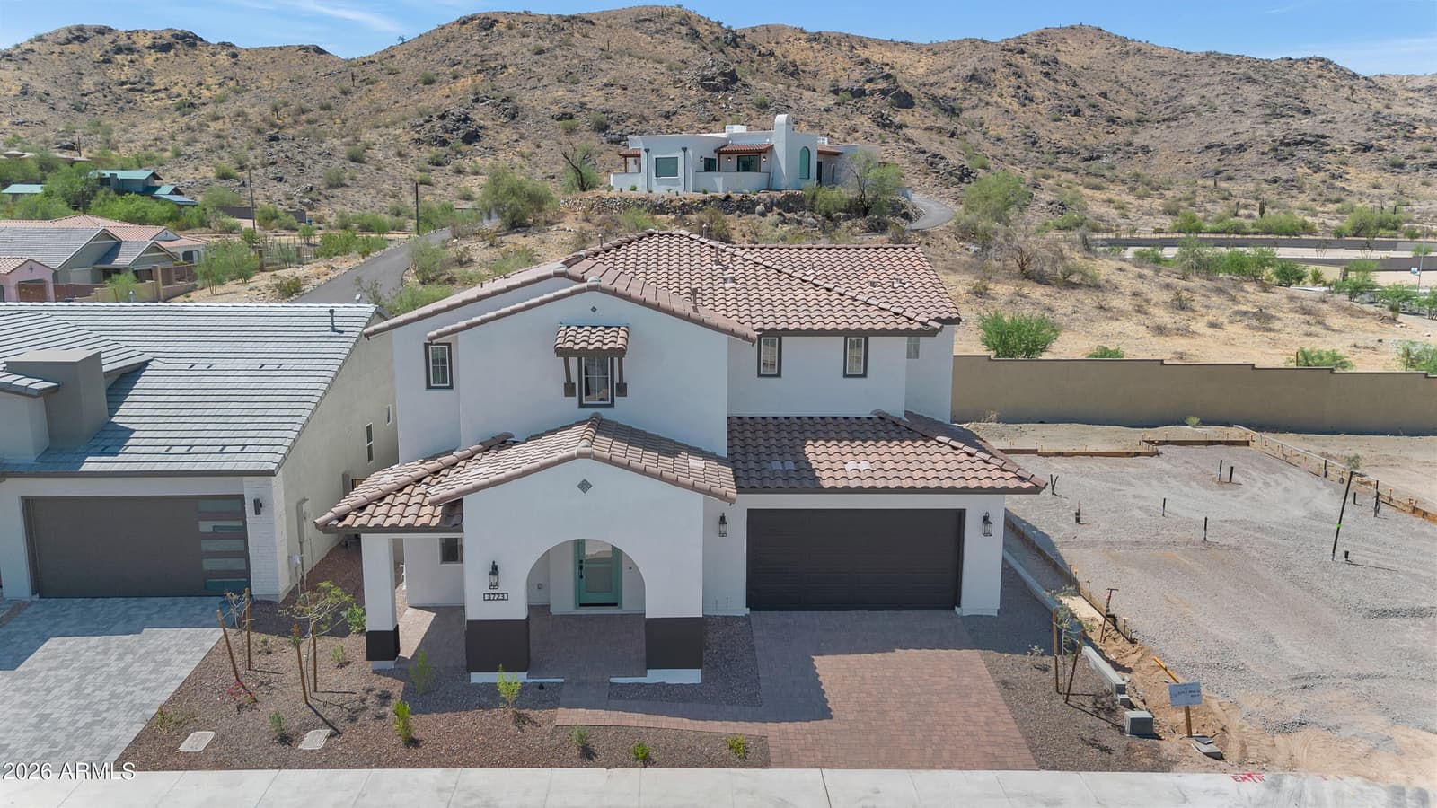 3723 E FAWN Drive, Phoenix, AZ 85042 — photo 5 of 33