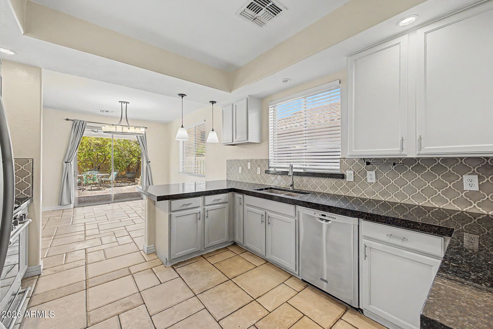 3395 W SOUTH BUTTE Road, San Tan Valley, AZ 85144 — photo 9 of 38