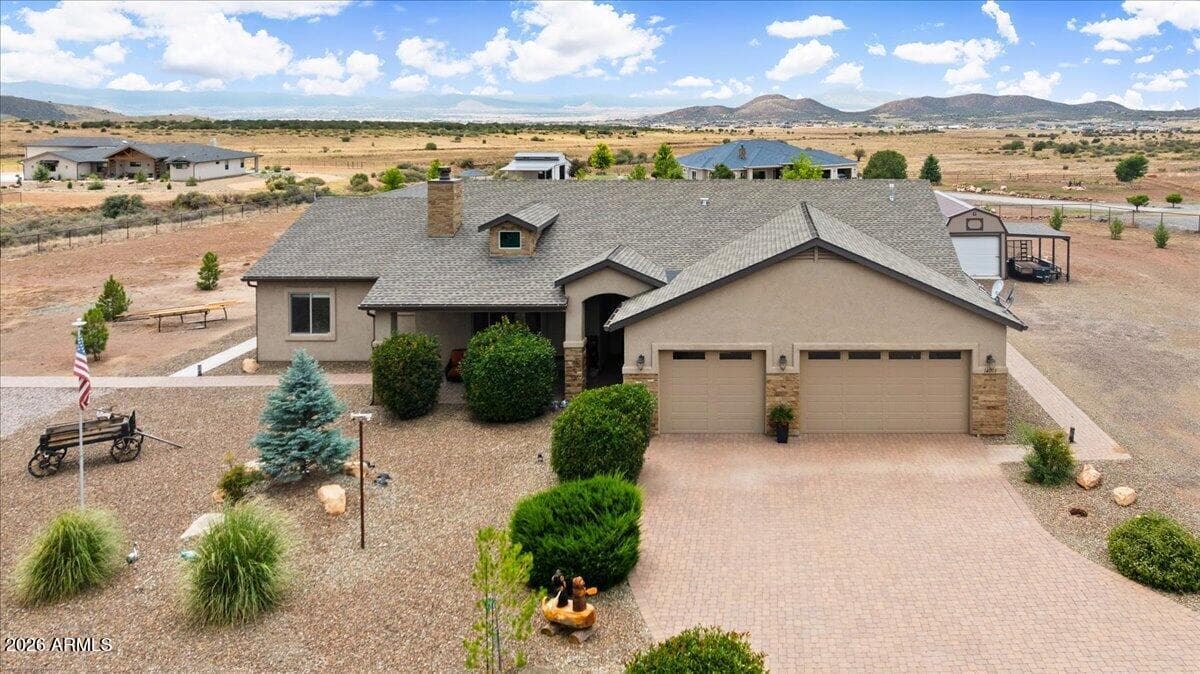 14073 E HAT Lane, Prescott Valley, AZ 86315 — photo 2 of 65