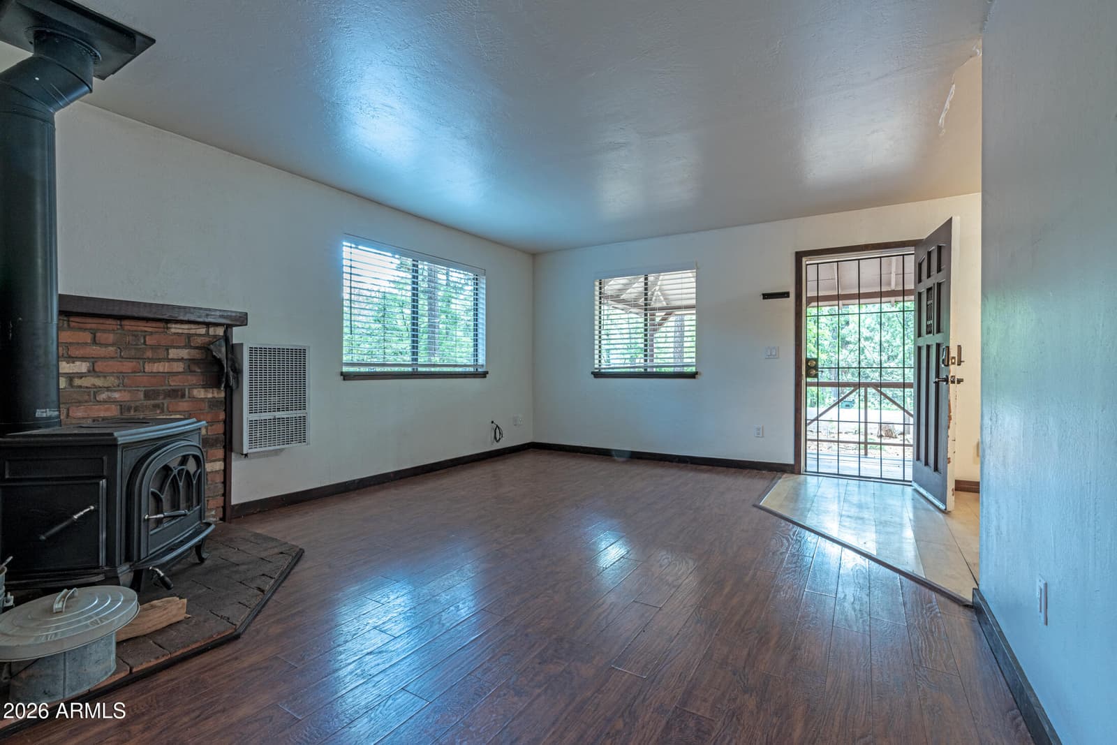 1709 E GOBBLER PEAK Lane, Pinetop, AZ 85935 — photo 2 of 24
