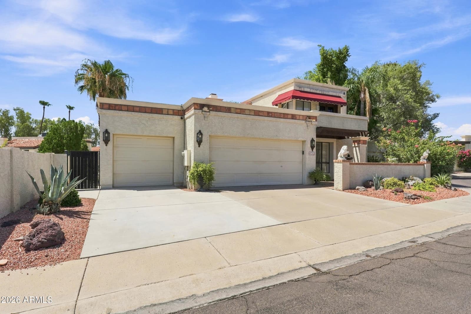 4713 E MONTE Way, Phoenix, AZ 85044 — photo 3 of 47
