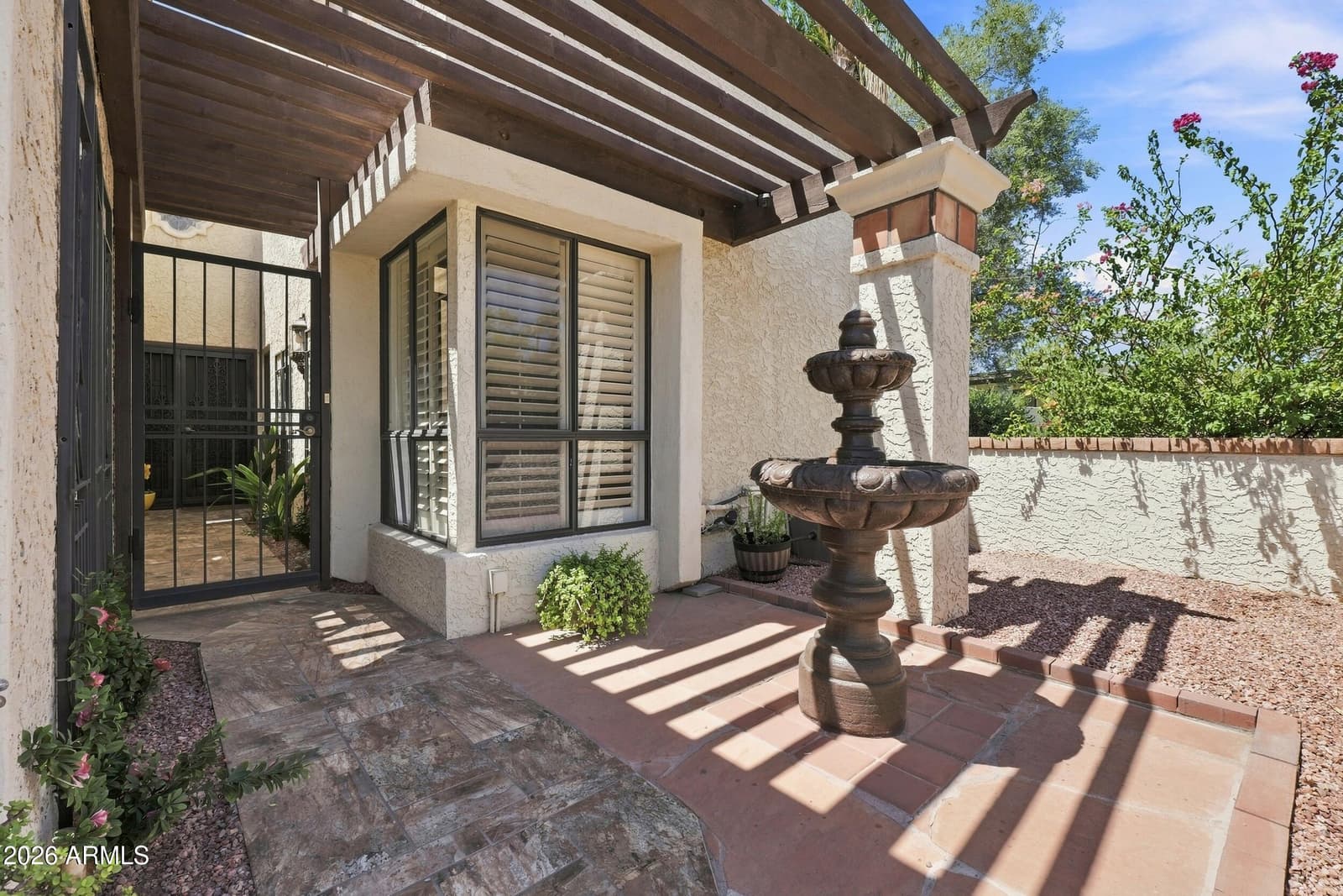 4713 E MONTE Way, Phoenix, AZ 85044 — photo 4 of 47