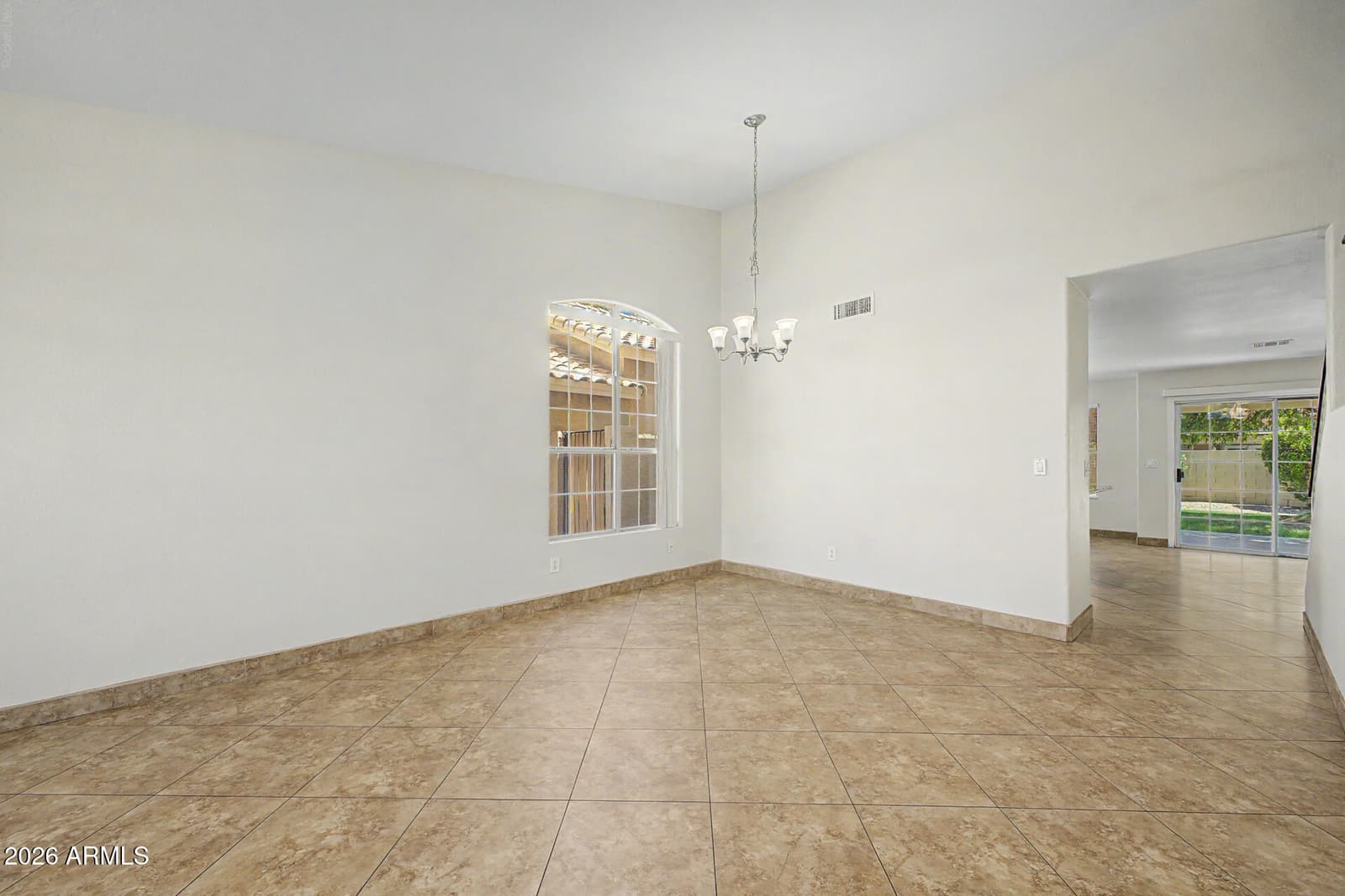 1161 W MYRNA Lane, Tempe, AZ 85284 — photo 7 of 41