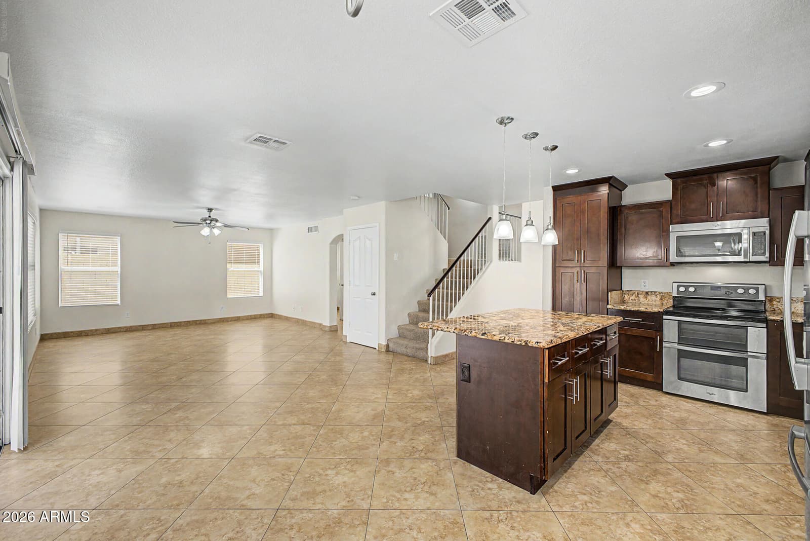 1161 W MYRNA Lane, Tempe, AZ 85284 — photo 13 of 41