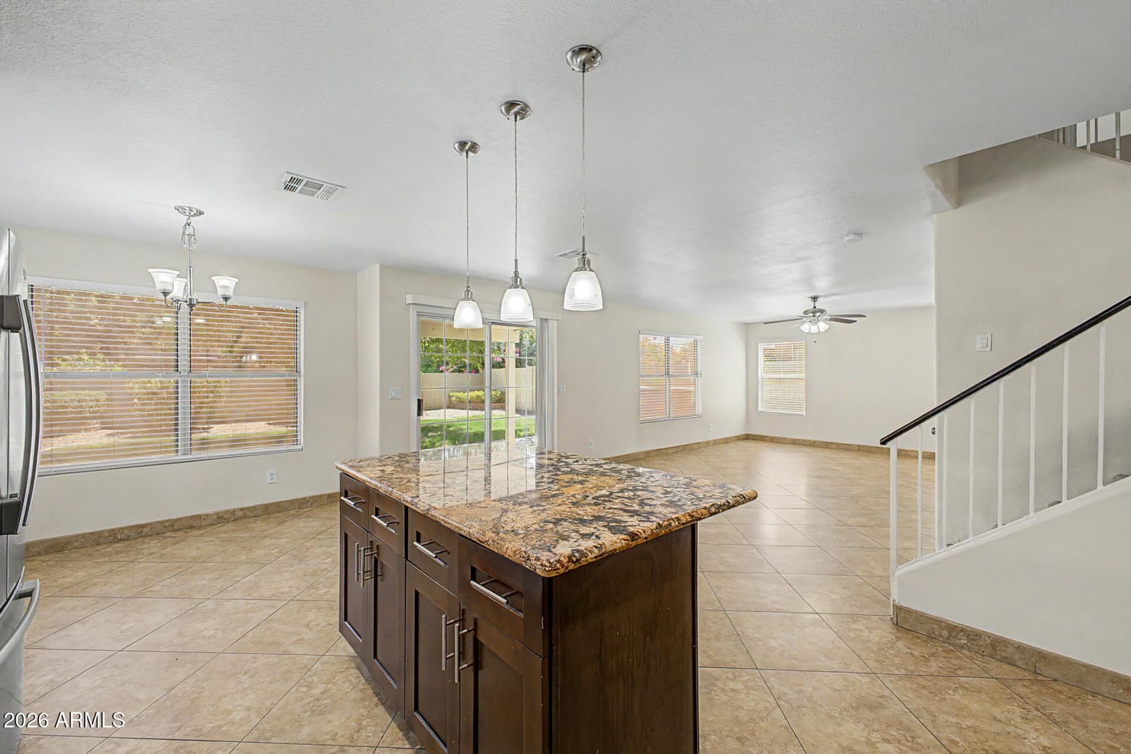 1161 W MYRNA Lane, Tempe, AZ 85284 — photo 14 of 41