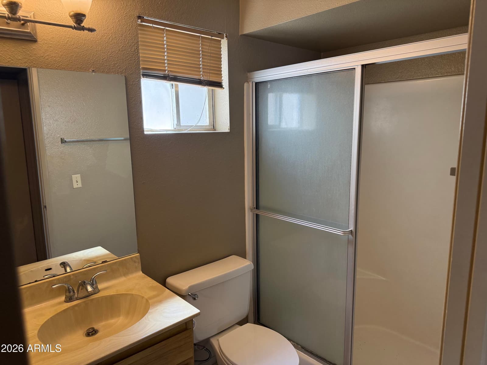 1126 E CHERYL Drive, Phoenix, AZ 85020 — photo 10 of 17