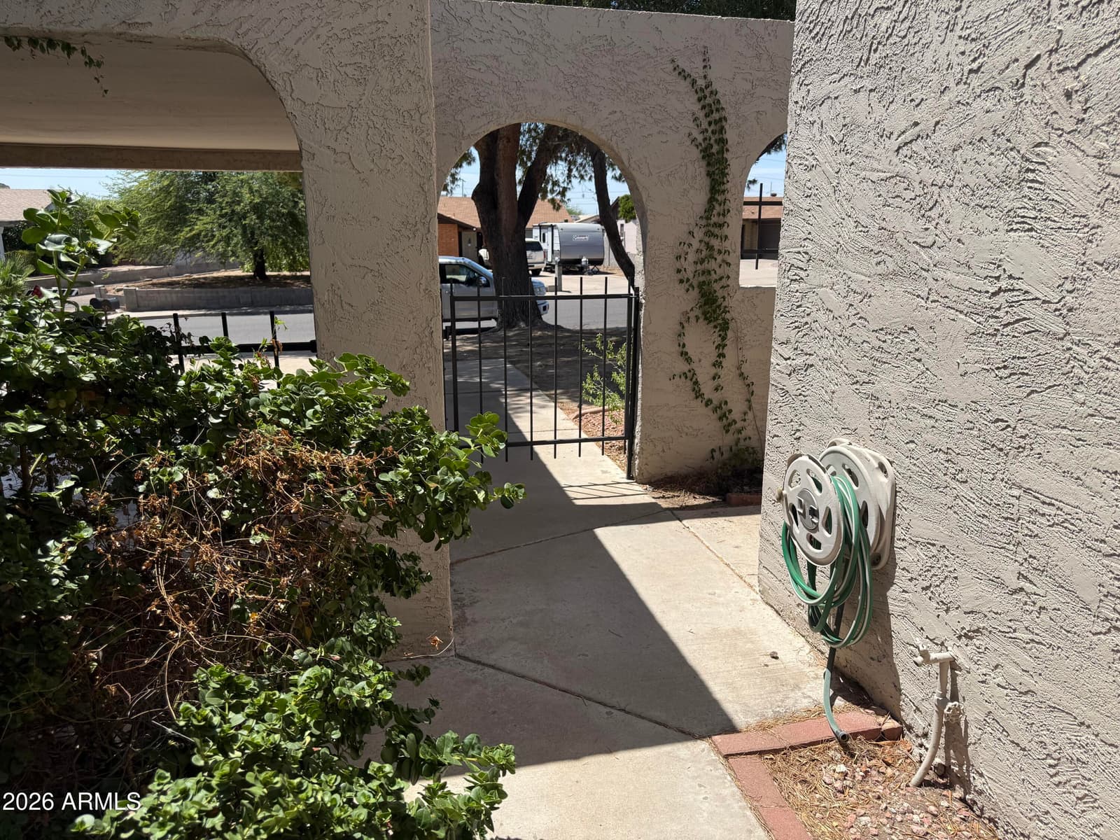 1126 E CHERYL Drive, Phoenix, AZ 85020 — photo 4 of 17