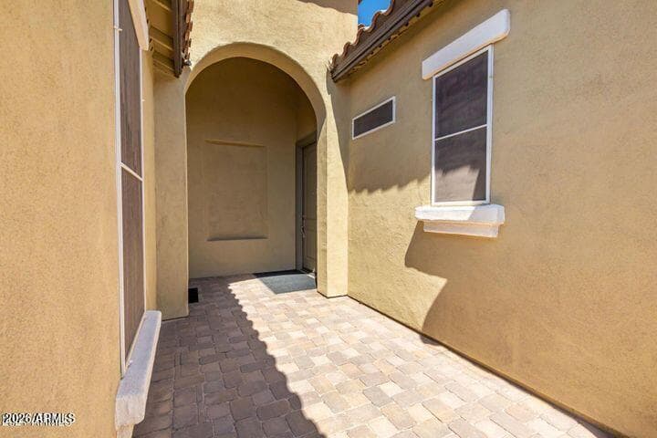 2318 E Aster Drive, Chandler, AZ 85286 — photo 4 of 10