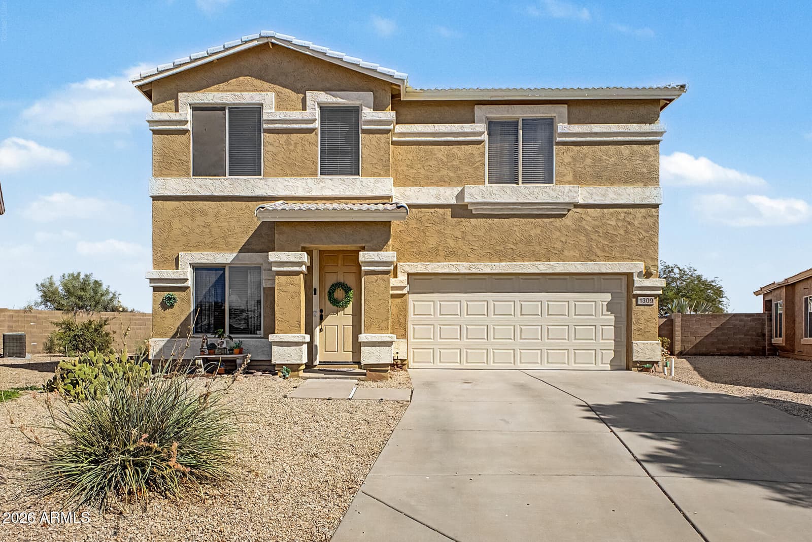 1309 E DAISY Way, San Tan Valley, AZ 85143 — photo 1 of 40