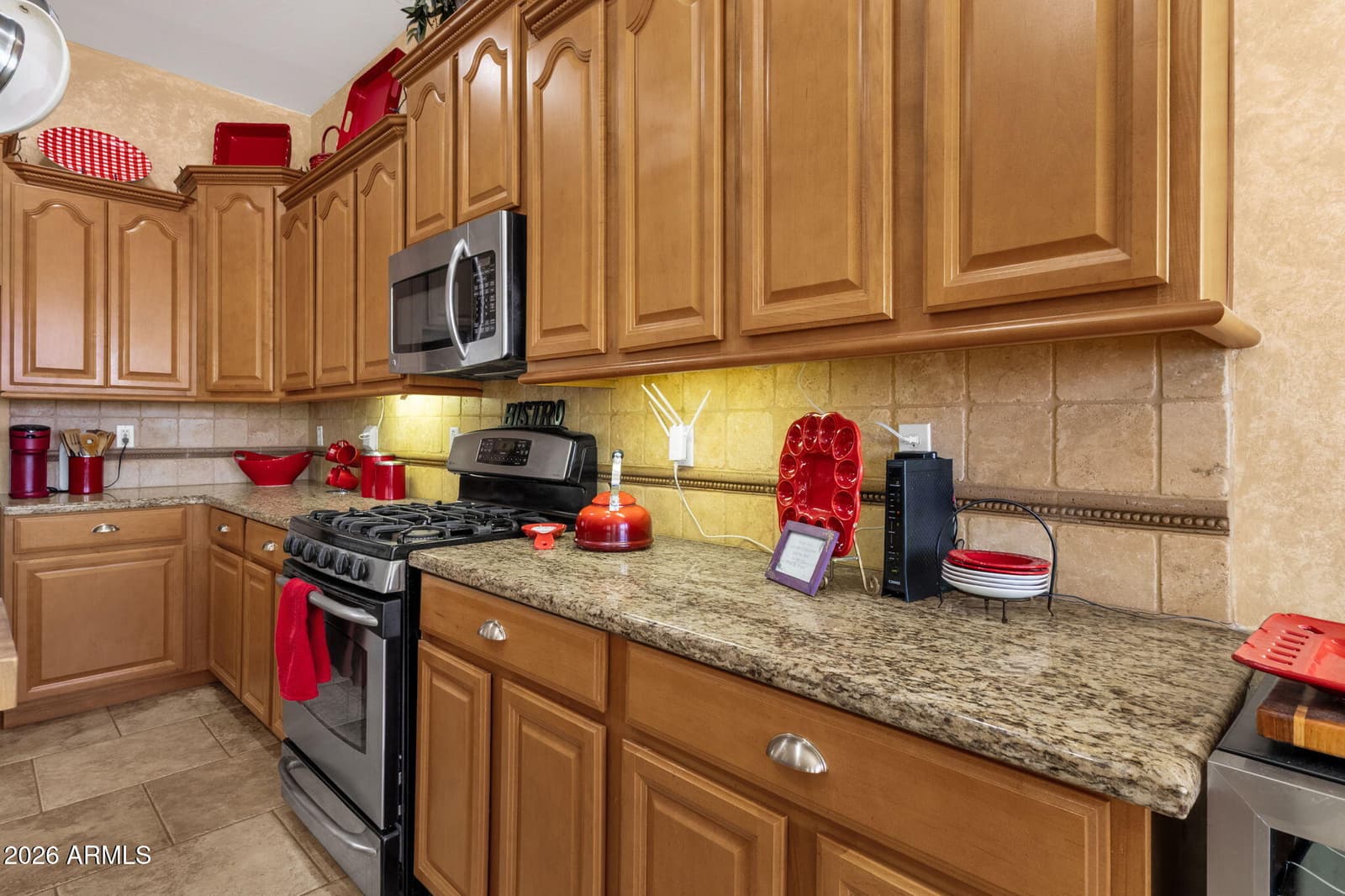 3428 W MORGAN Lane, San Tan Valley, AZ 85144 — photo 16 of 37
