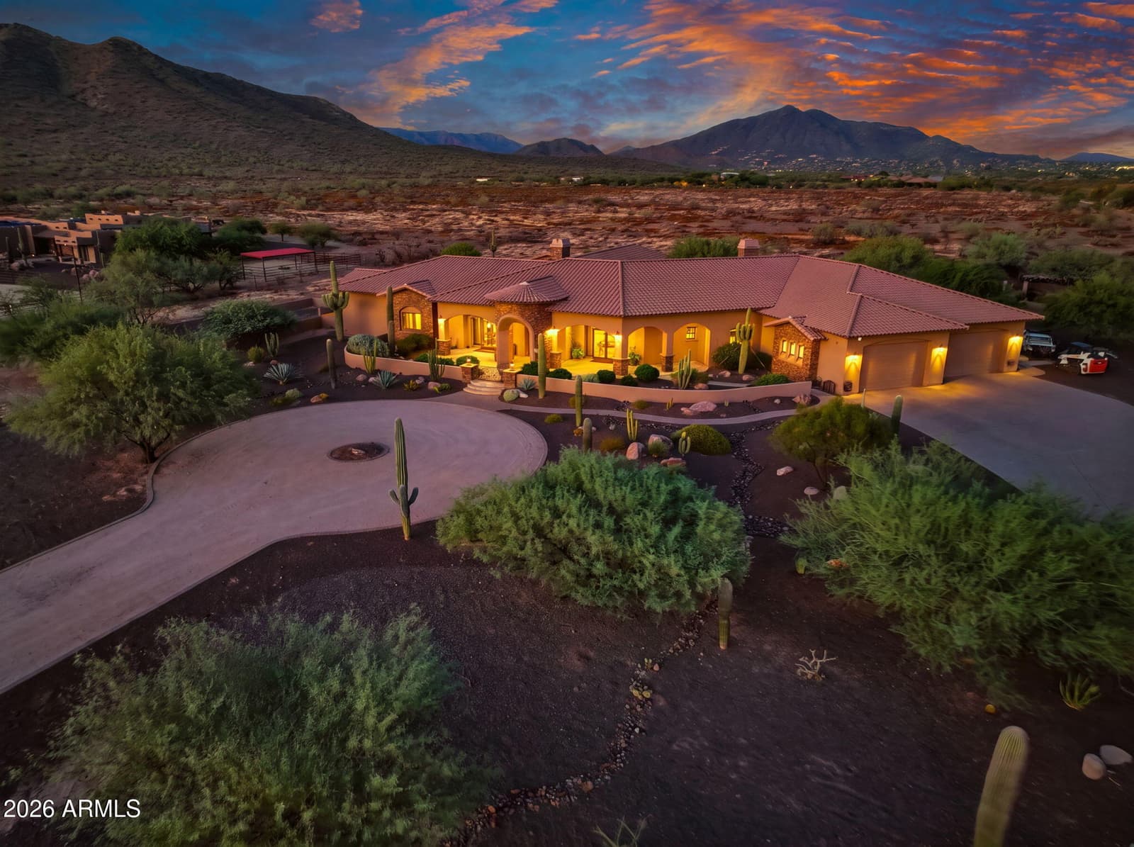 35425 N 37TH Street, Cave Creek, AZ 85331 — photo 1 of 57