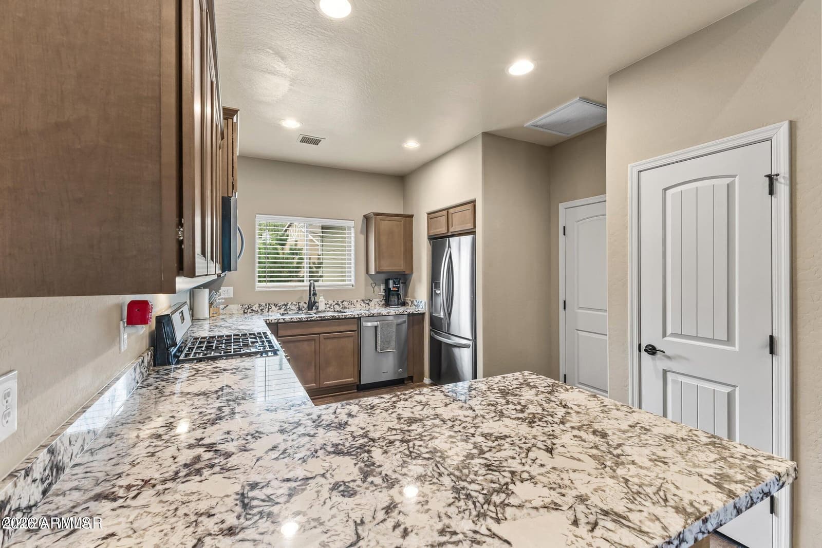 841 W Yeager Lane, Lakeside, AZ 85929 — photo 15 of 50