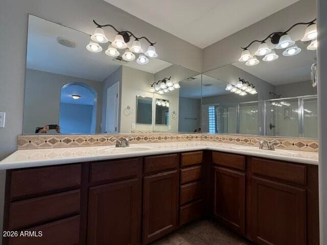 825 S Henry Lane, Gilbert, AZ 85296 — photo 40 of 53
