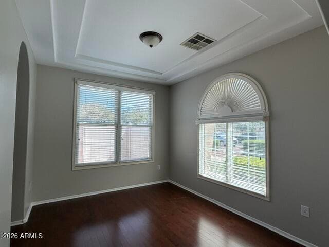 825 S Henry Lane, Gilbert, AZ 85296 — photo 8 of 53