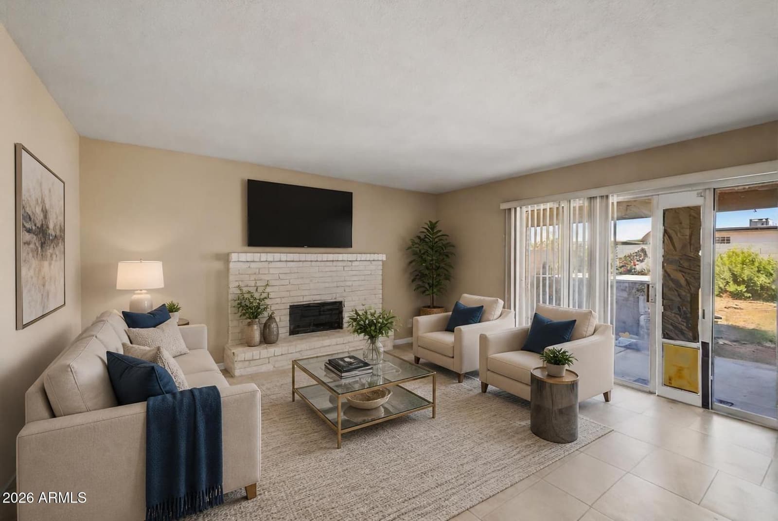 5228 W GARDEN Drive, Glendale, AZ 85304 — photo 3 of 10