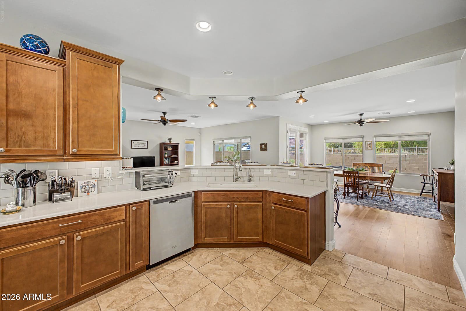 5640 W VICTORY Way, Florence, AZ 85132 — photo 13 of 55