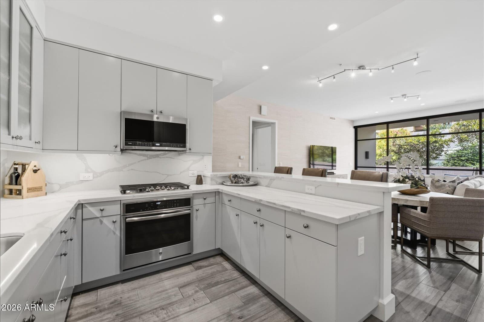15215 N KIERLAND Boulevard 314, Scottsdale, AZ 85254 — photo 9 of 22