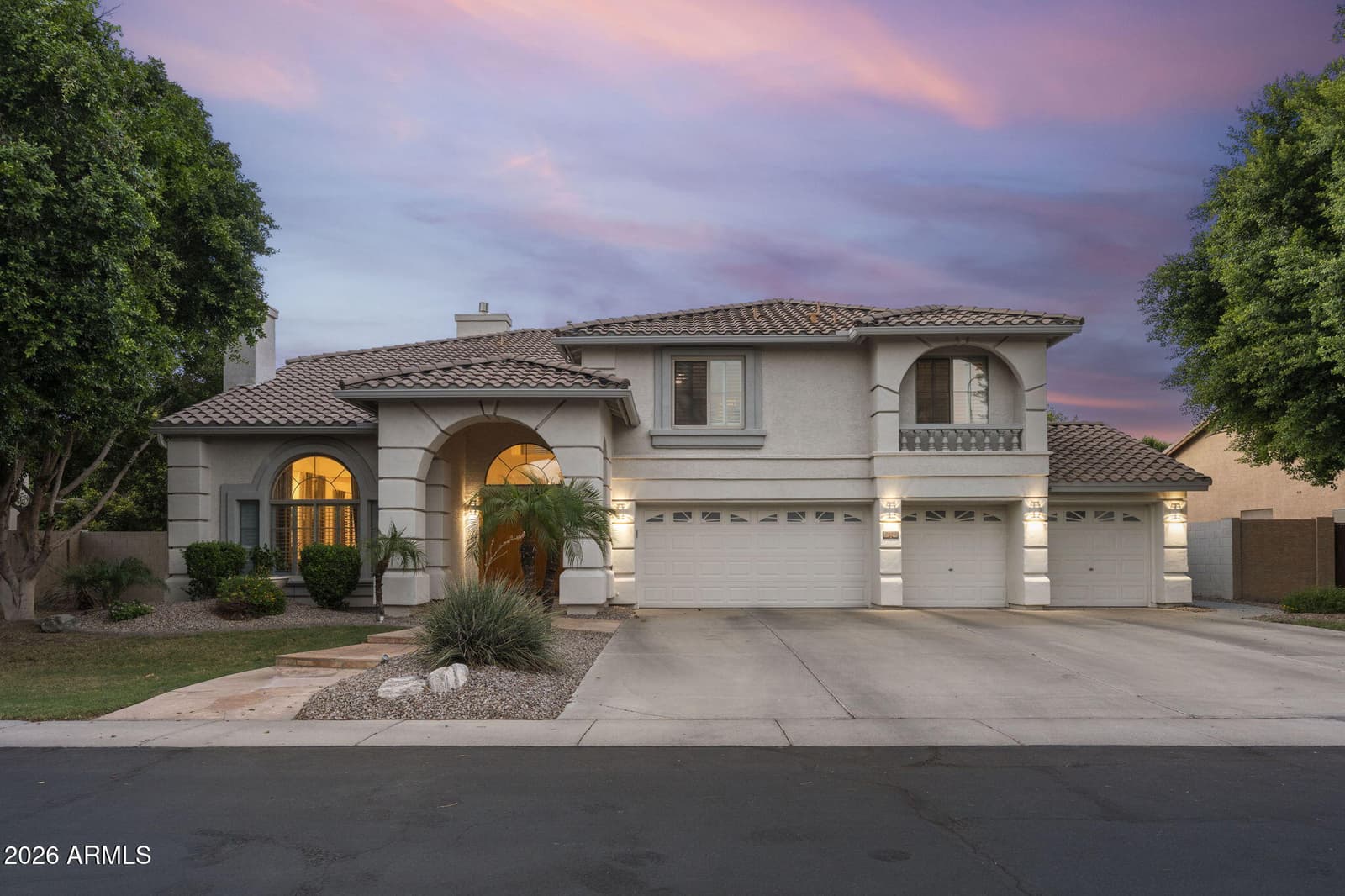 2682 W CARLA VISTA Drive, Chandler, AZ 85224 — photo 1 of 58