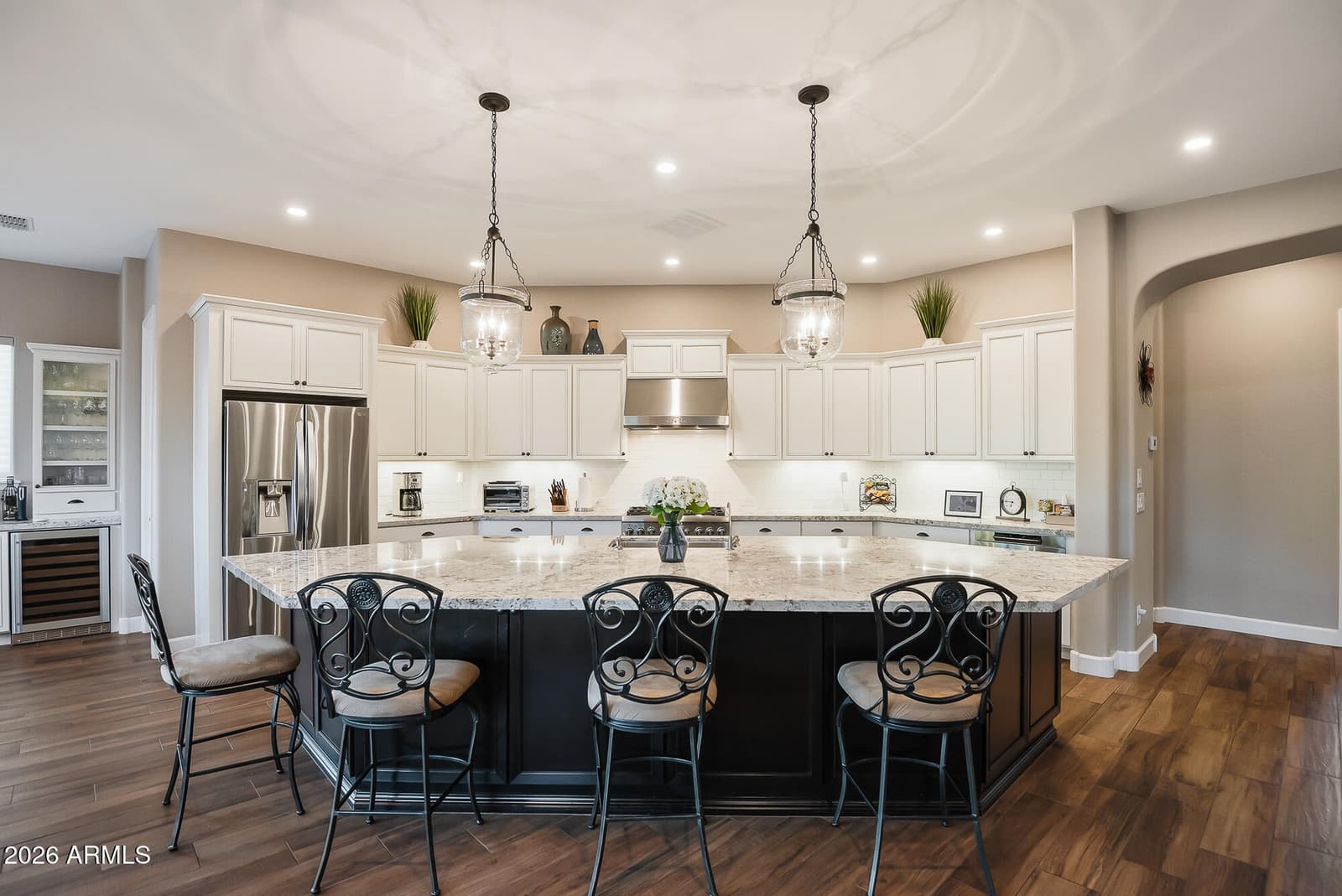 3746 E AZALEA Drive, Gilbert, AZ 85298 — photo 4 of 43