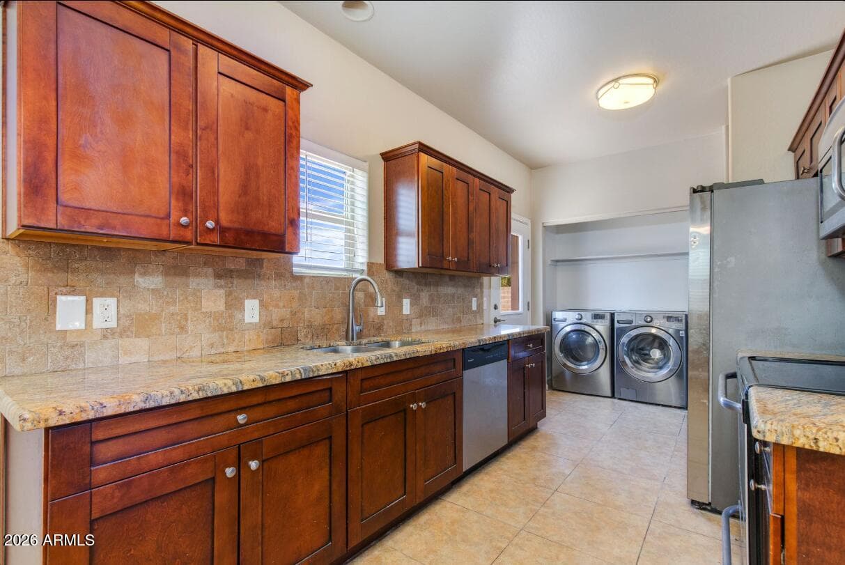 4013 W ROOSEVELT Street, Phoenix, AZ 85009 — photo 12 of 32