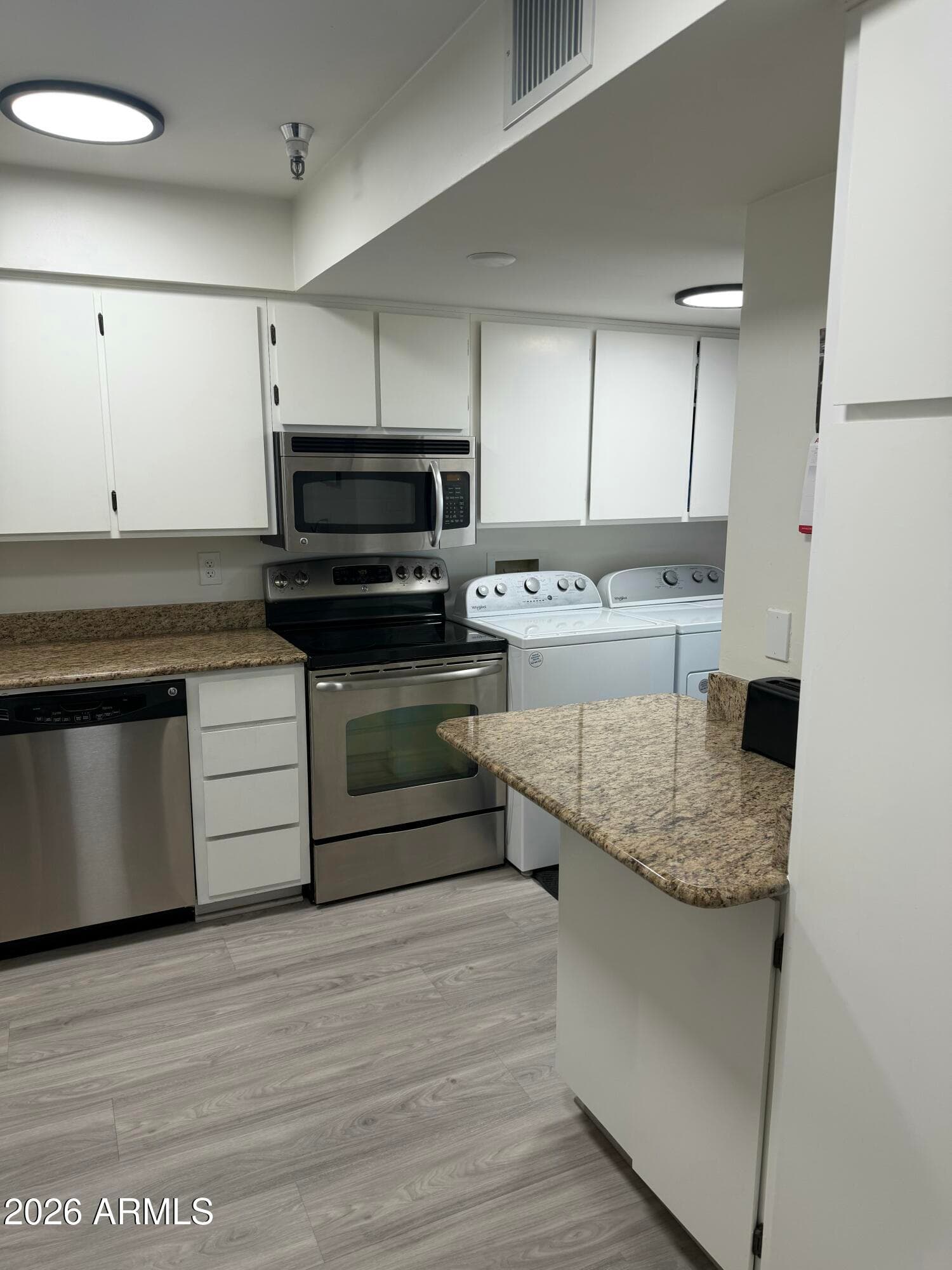 515 S PARKCREST 523, Mesa, AZ 85206 — photo 5 of 12