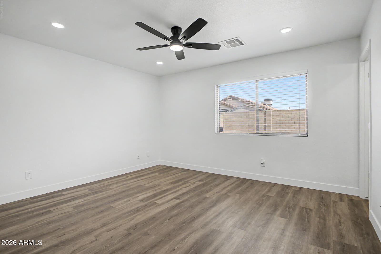 1078 E PIMA Avenue, Apache Junction, AZ 85119 — photo 19 of 39